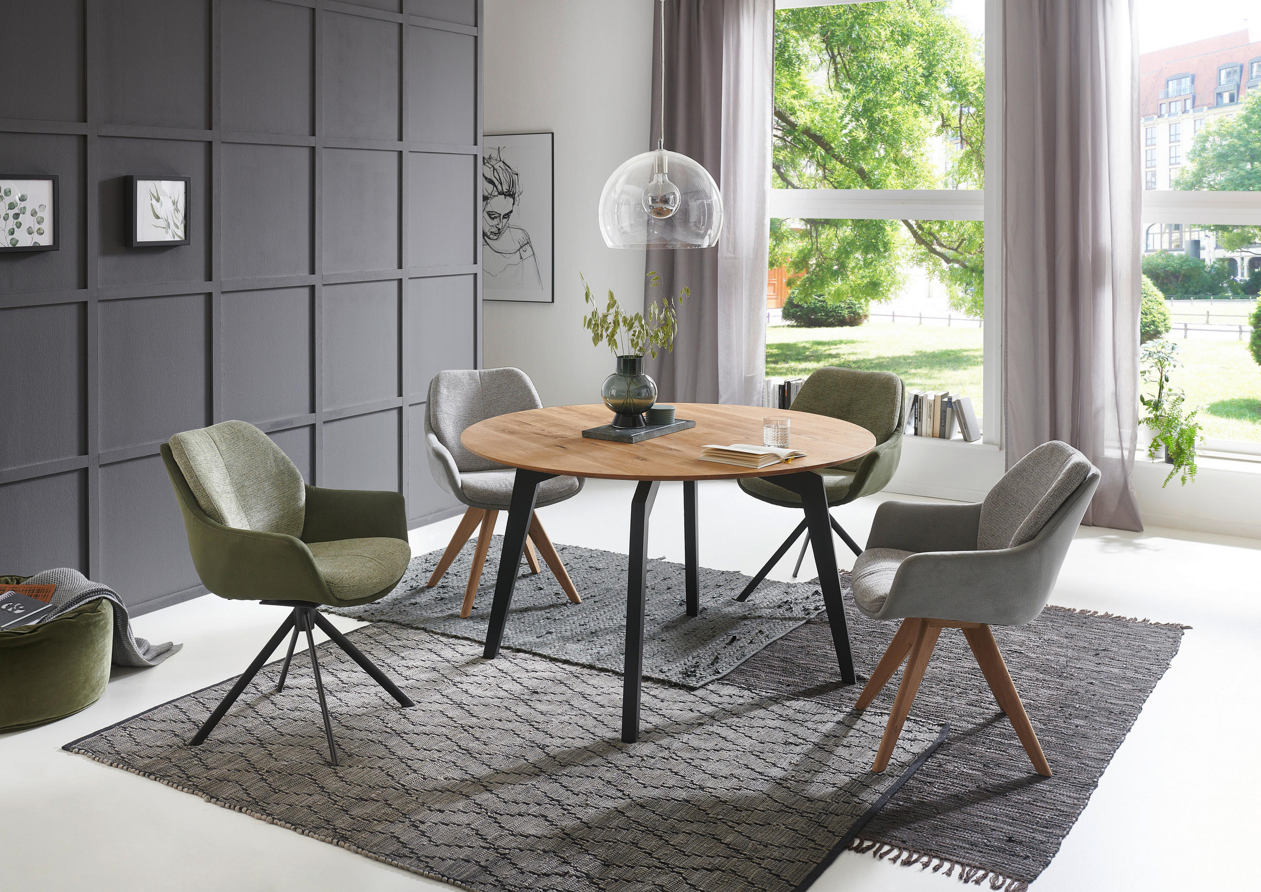 Thumbnail - Valnatura Esstisch, Eiche, Holz, Eiche, massiv, rund, eckig, 115x76x115 cm, in verschiedenen Größen erhältlich, Esszimme...