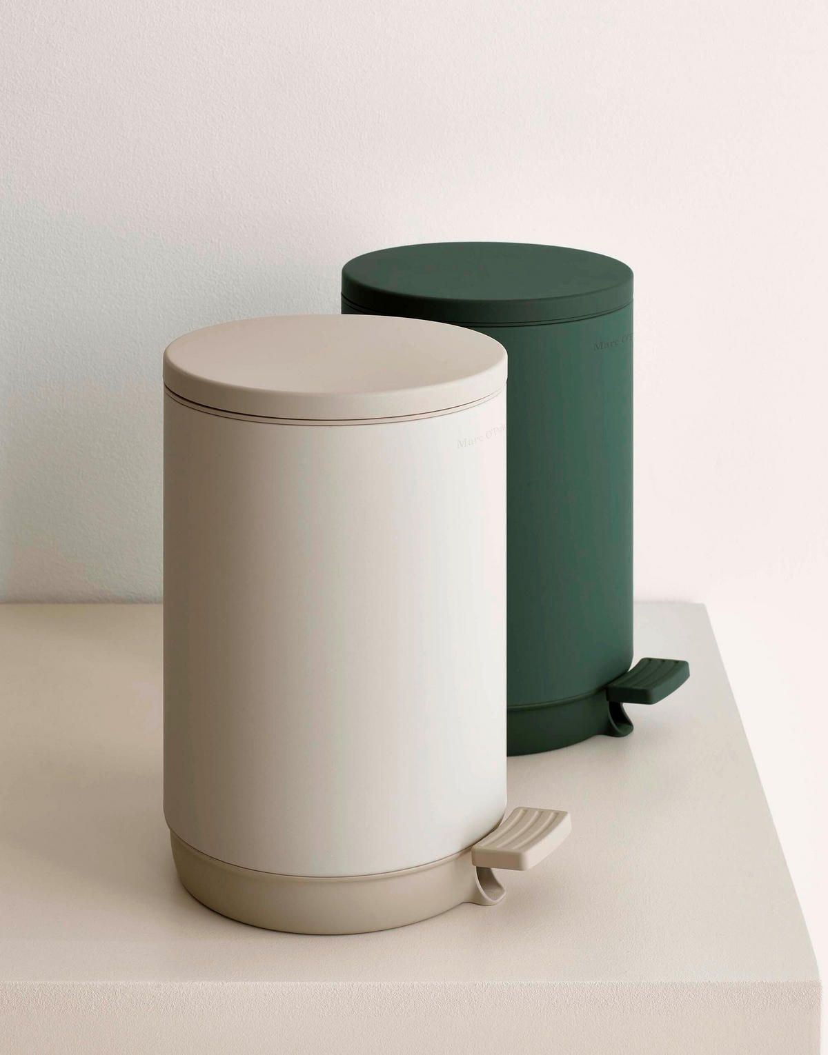 KOŠ ZA SMETI - temno zelena, Design, kovina/umetna masa (5l) - Marc O'Polo