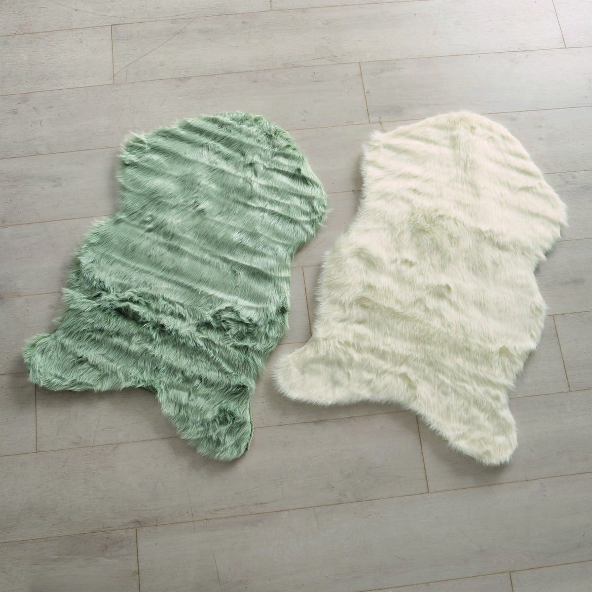 KUNSTFELL  - Salbeigrün/Creme, Basics, Kunststoff (90/60/2cm)