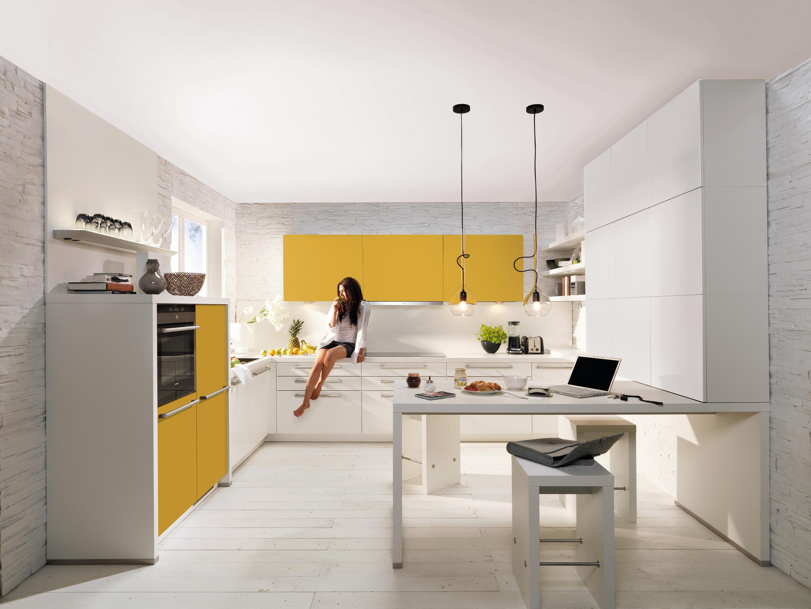 VGRADNA KUHINJA - Design, leseni material - Dieter Knoll