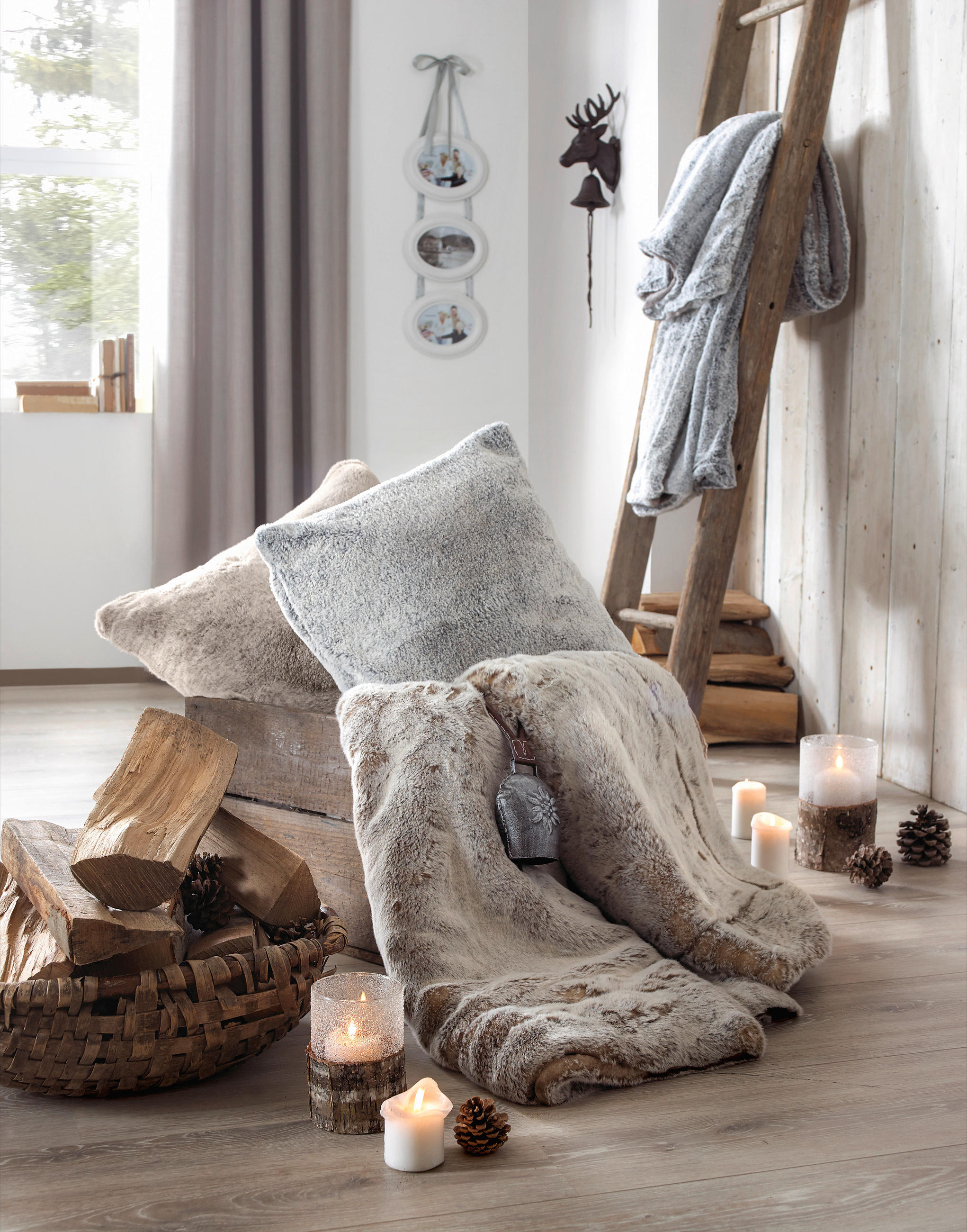 FELLKISSEN  50/50 cm   - Grau, KONVENTIONELL, Textil (50/50cm) - Novel