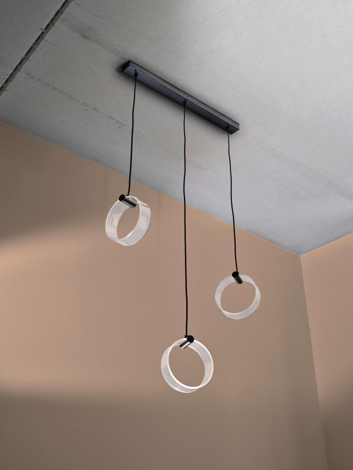 LED-PENDELLEUCHTE 66/5,2/121 cm  - Schwarz, Design, Kunststoff (66/5,2/121cm) - Ledvance