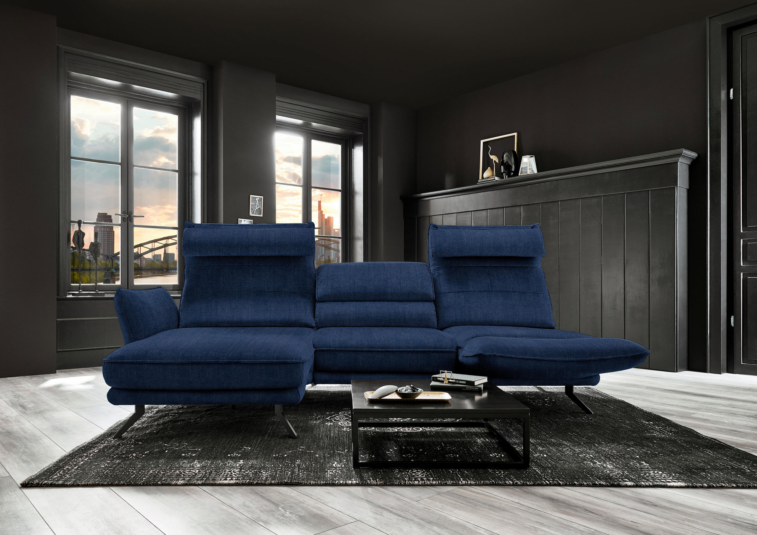 ECKSOFA in Velours Royalblau  - Royalblau/Schwarz, Design, Textil/Metall (153/283cm) - Valdera