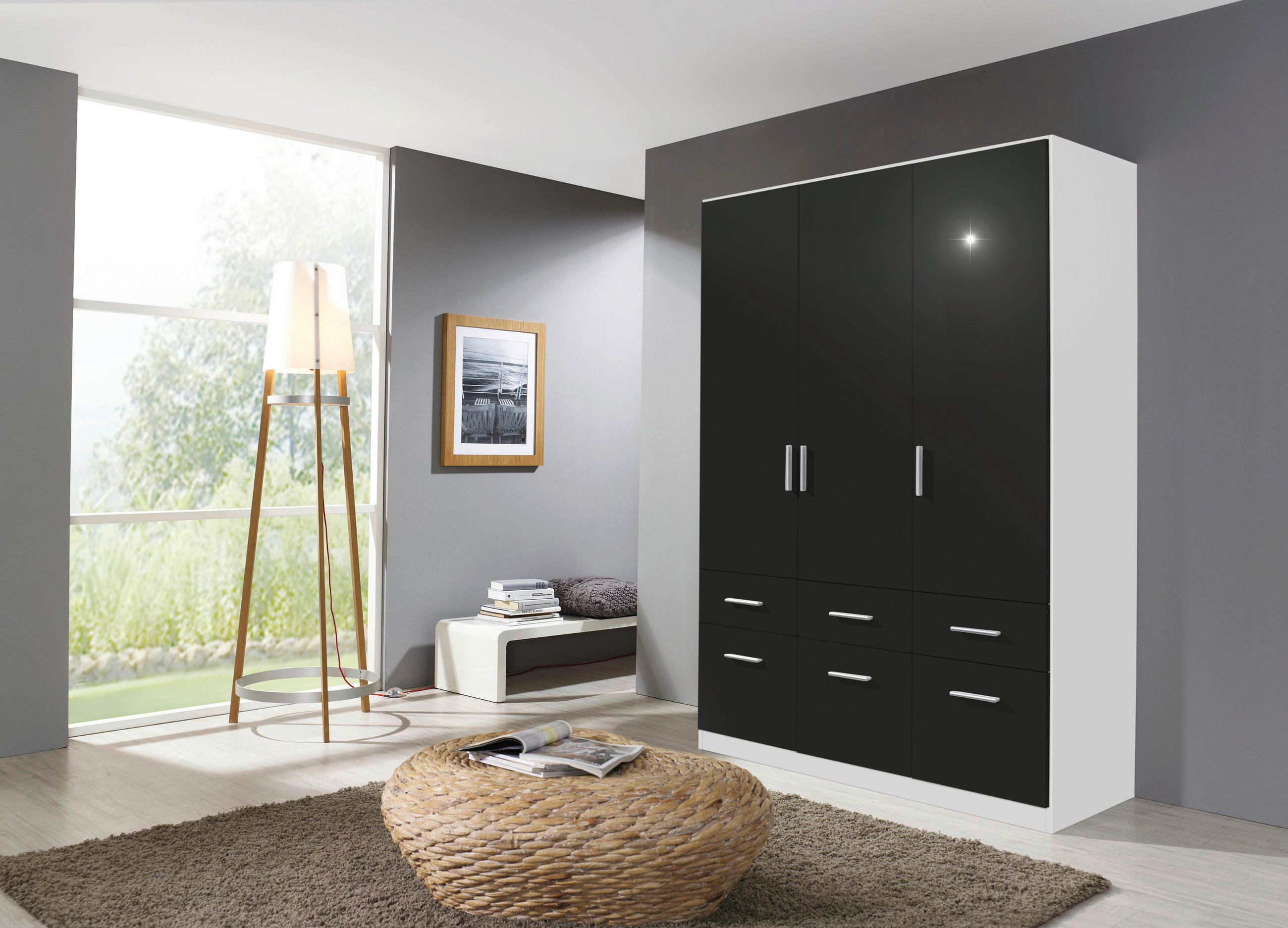DREHTÜRENSCHRANK  in Weiß, Grau  - Chromfarben/Weiß, MODERN, Holzwerkstoff/Kunststoff (136/197/54cm) - Rauch Möbel