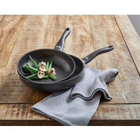 PFANNENSET  Cenit® Aluminium 2-teilig  - Schwarz, Basics, Metall (24+28cm) - Fissler