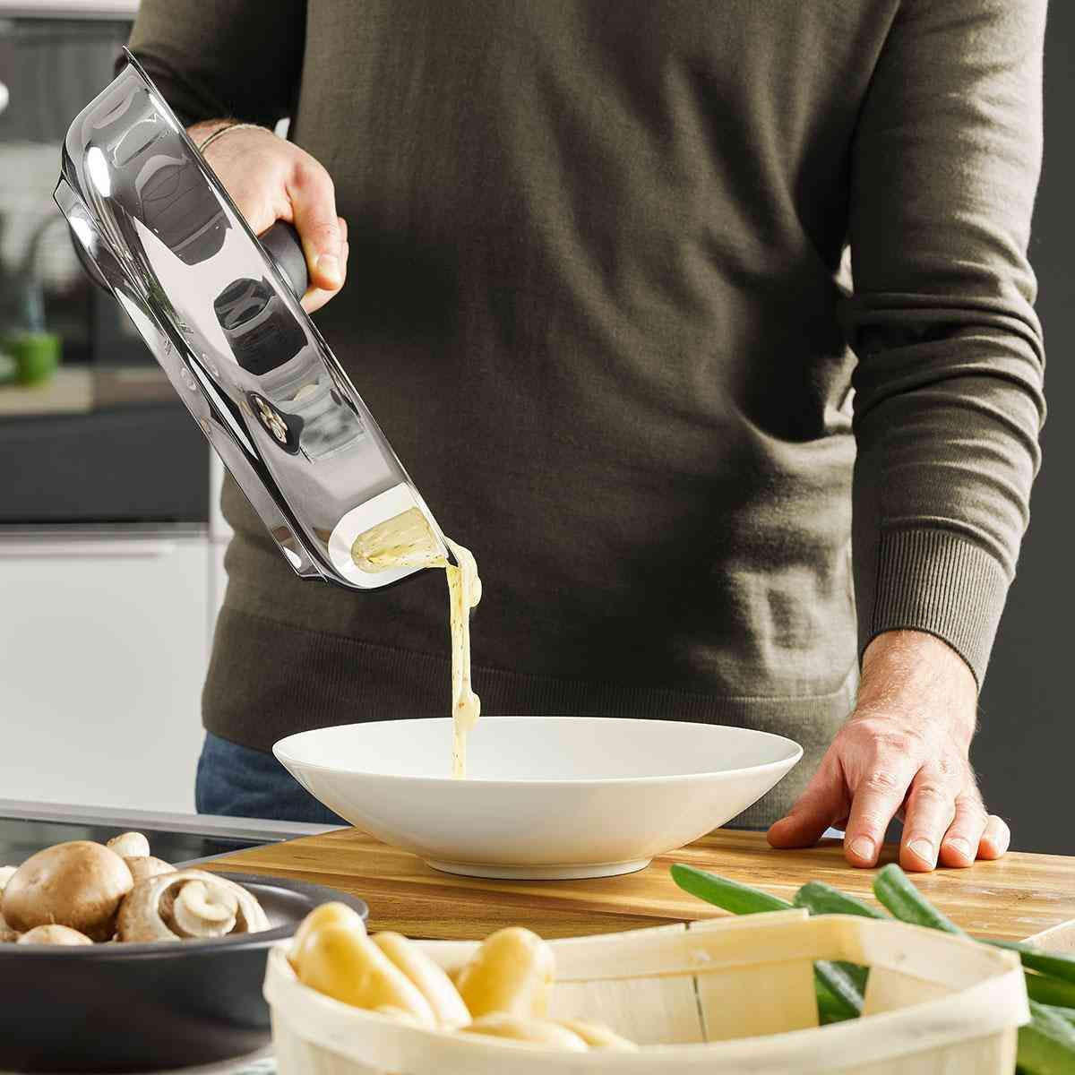 PÁNEV NA SMAŽENÍ  28 cm  - barvy stříbra, Basics, kov (28cm) - Fissler