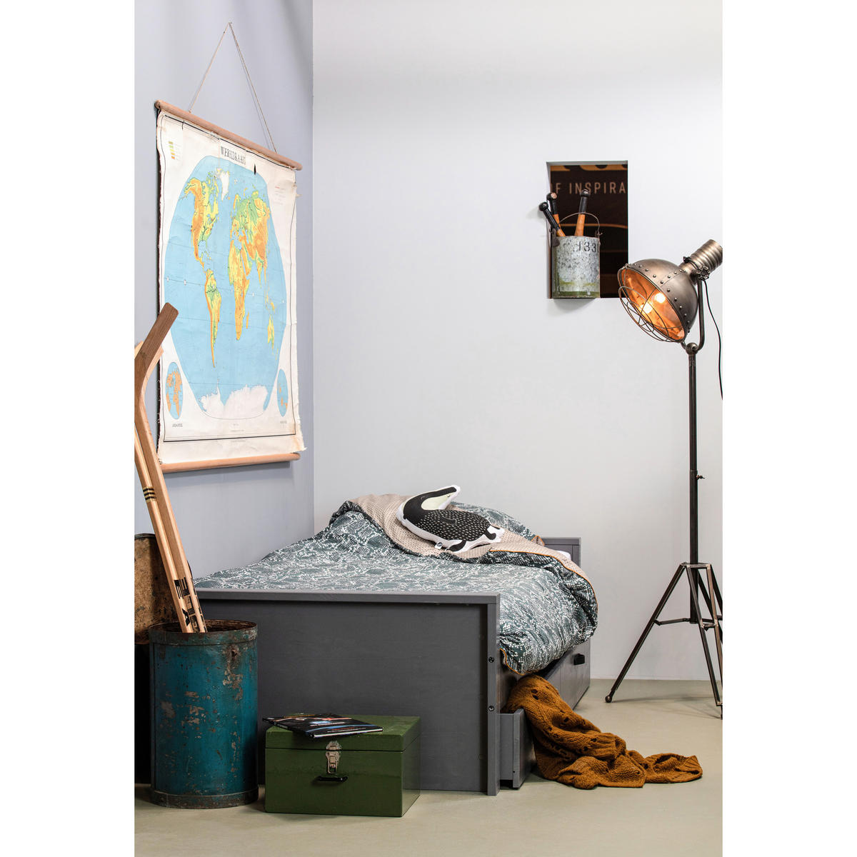 BETT 90/200 cm  in Grau  - Grau, Design, Holz (90/200cm) - Livetastic
