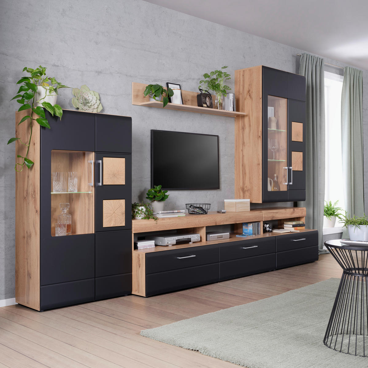 SET MOBILA LIVING in negru, culoare lemn stejar  - culoare crom/culoare lemn stejar, Konventionell, sticlă/metal (330/208/52cm) - Hom`in