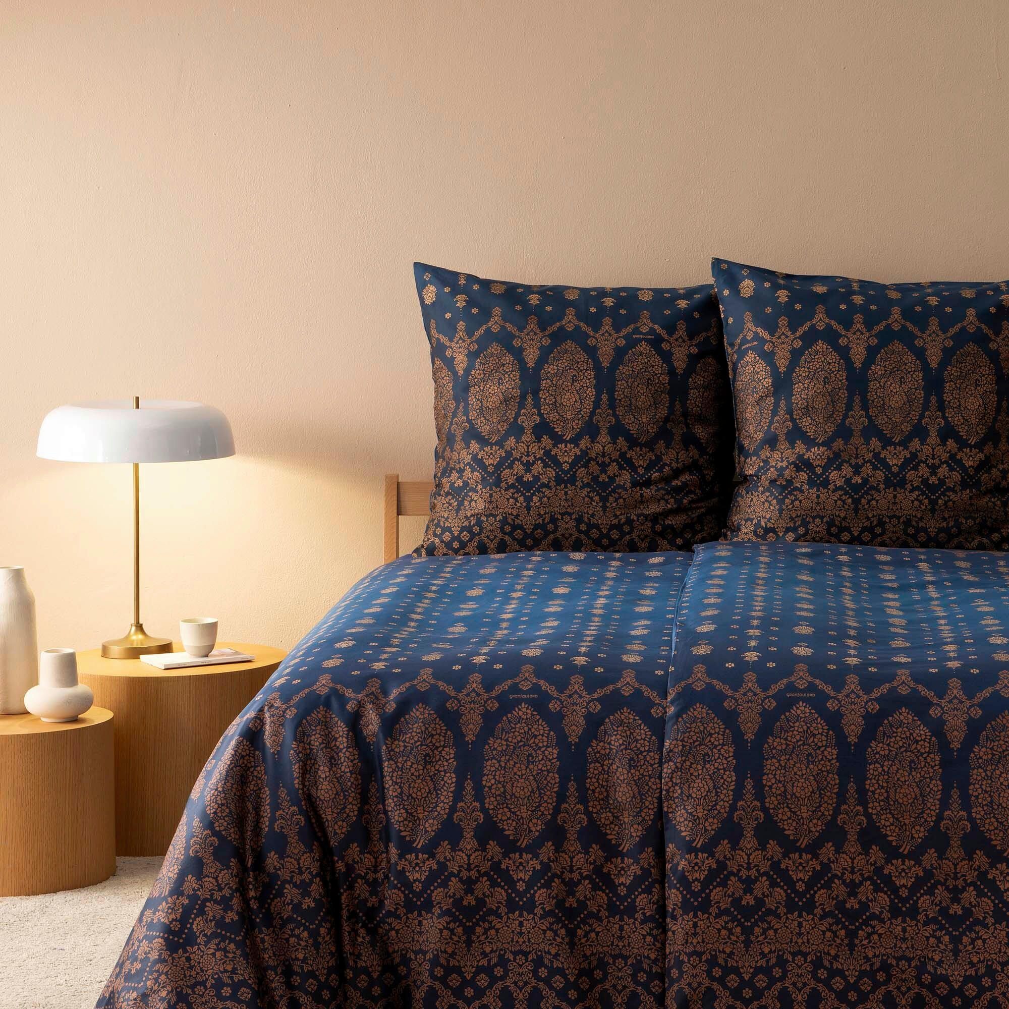 POSTELJNINA 200/200 cm saten modra  - modra, Konvencionalno, tekstil (200/200cm) - Bassetti