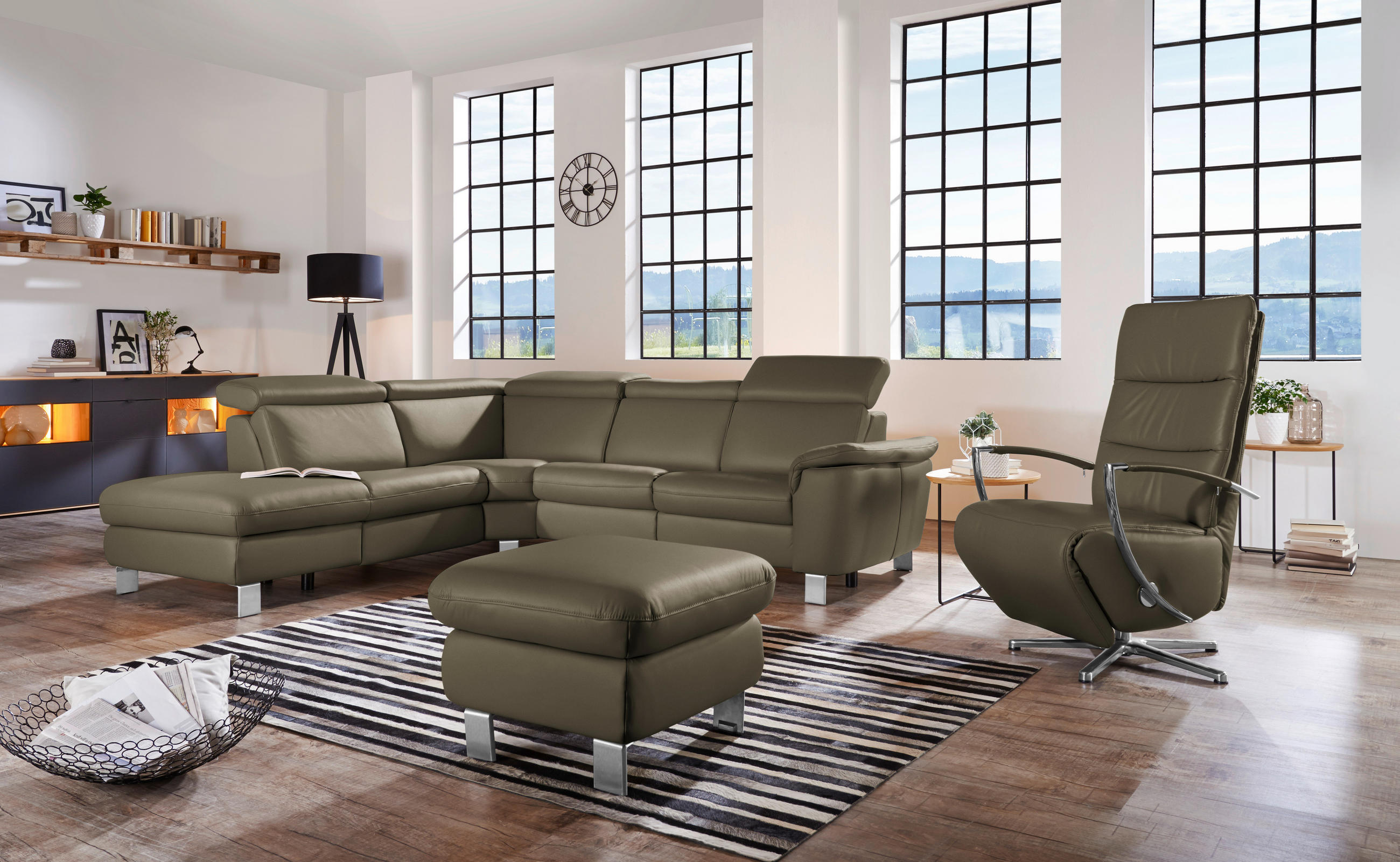 ECKSOFA in Echtleder Olivgrün  - Alufarben/Olivgrün, Design, Leder/Metall (239/271cm) - Cantus