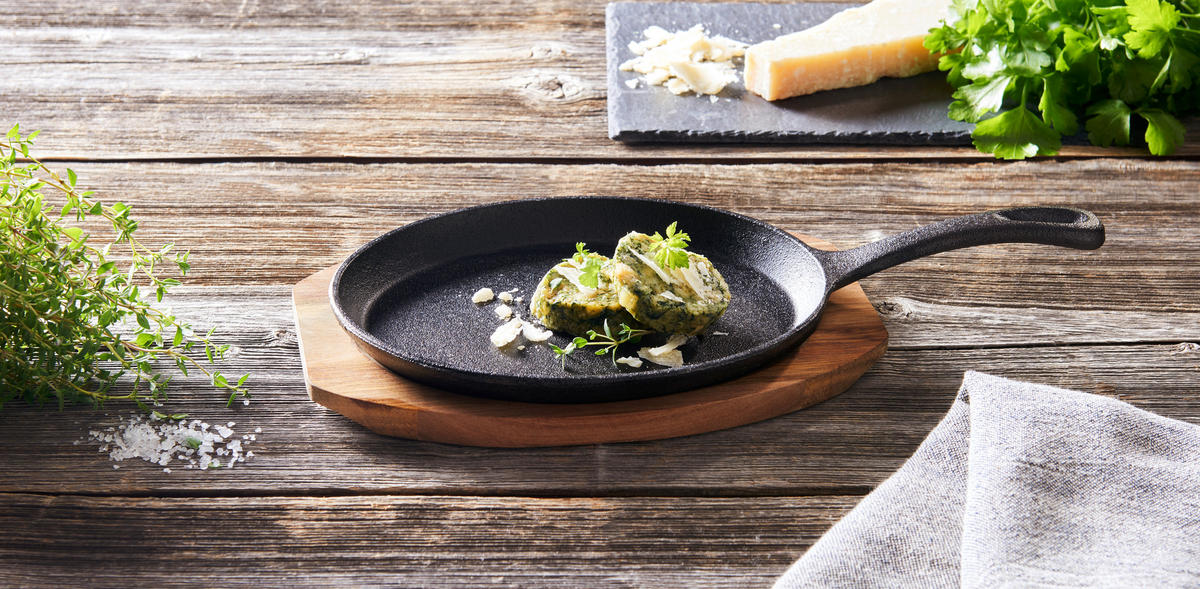 BRATPFANNE  - Schwarz/Naturfarben, Basics, Holz/Metall (37,5/17,5/2cm) - Homeware Profession.