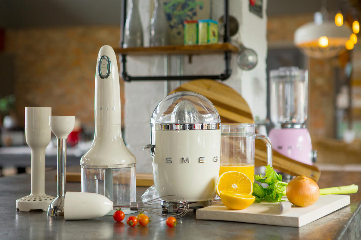 ZITRONENPRESSE - Creme, Trend, Metall (16.6/28.1/16.6cm) - SMEG