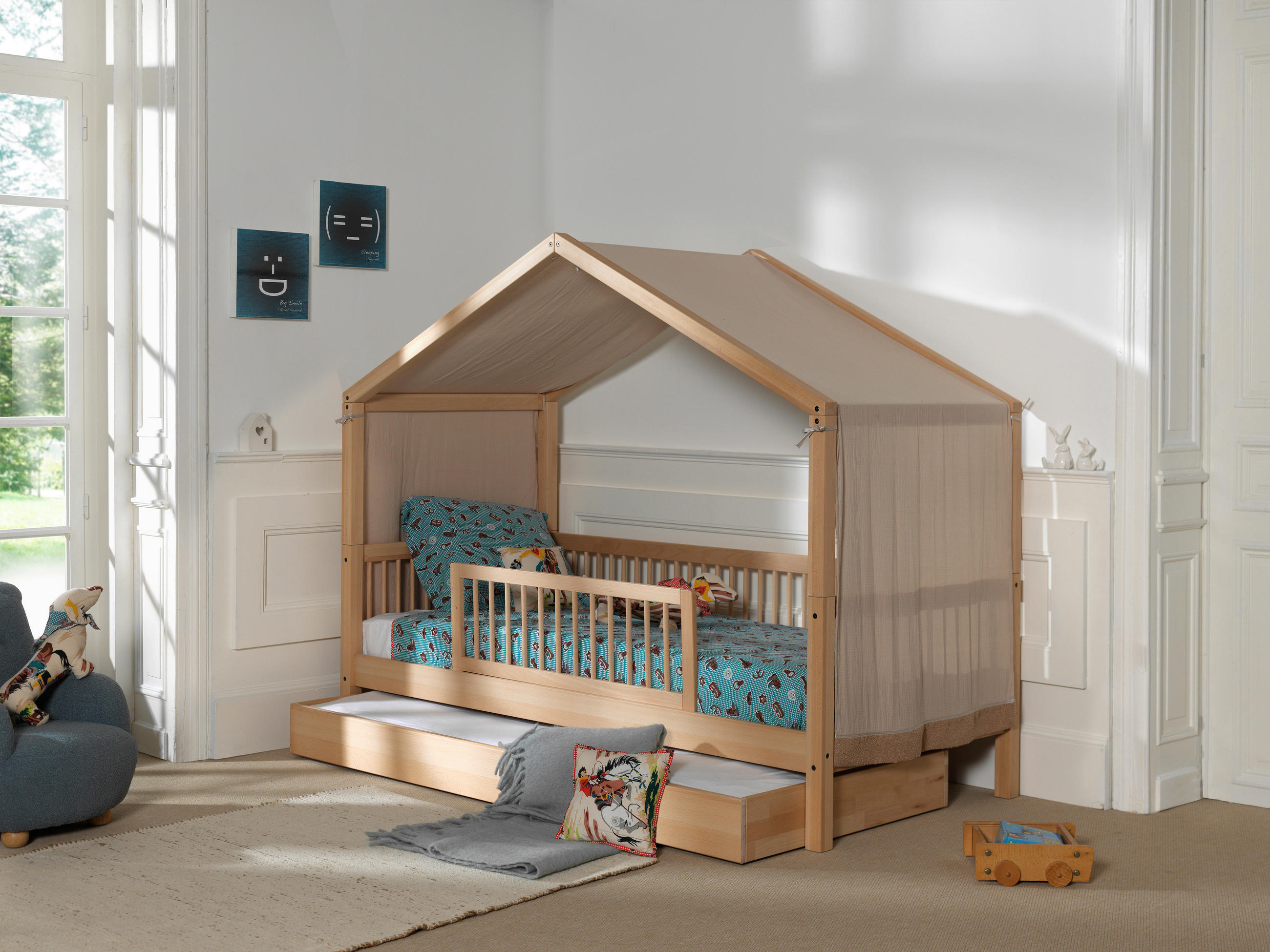 HAUSBETT 90/200 cm,  in Buchefarben, Absturzsicherung, Vorhang, Rollrost, Bettschublade  - Buchefarben/Naturfarben, MODERN, Holz (90/200cm) - Vipack