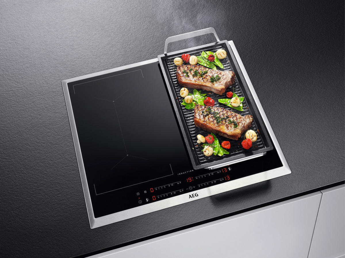 INDUKTIONSKOCHFELD IKE64450XB  - Edelstahlfarben/Schwarz, Basics, Glas/Metall (57,6/51,6cm) - AEG