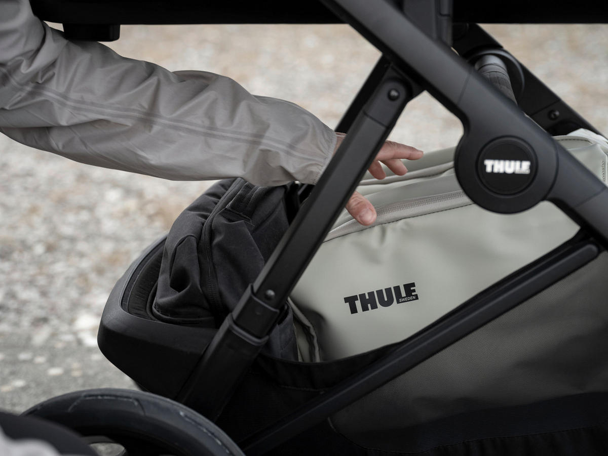 WICKELTASCHE Aion  - Schwarz/Hellblau, Basics, Textil (38/9/21cm) - Thule