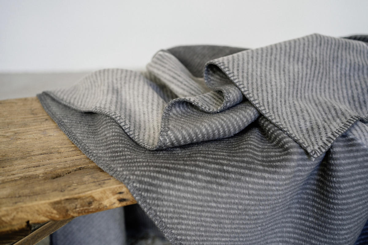 ĆEBE 150/200 cm siva  - siva, Konvencionalno, tekstil (150/200cm) - Ibena