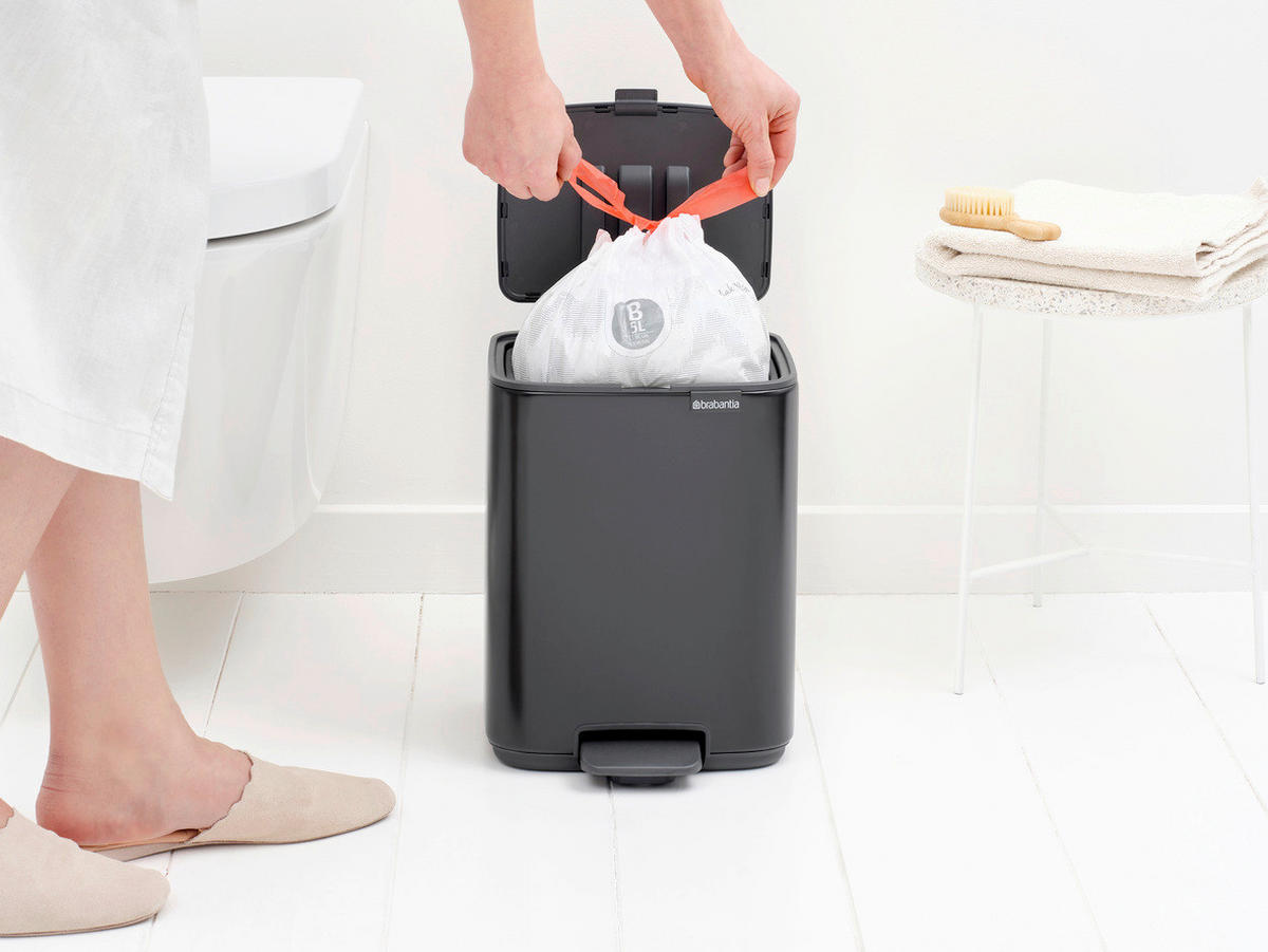 KOŠ S NOŽNOM PAPUČICOM  7 l  Bo  - crna/antracit, Basics, metal/plastika (24,2/31/24,2cm) - Brabantia