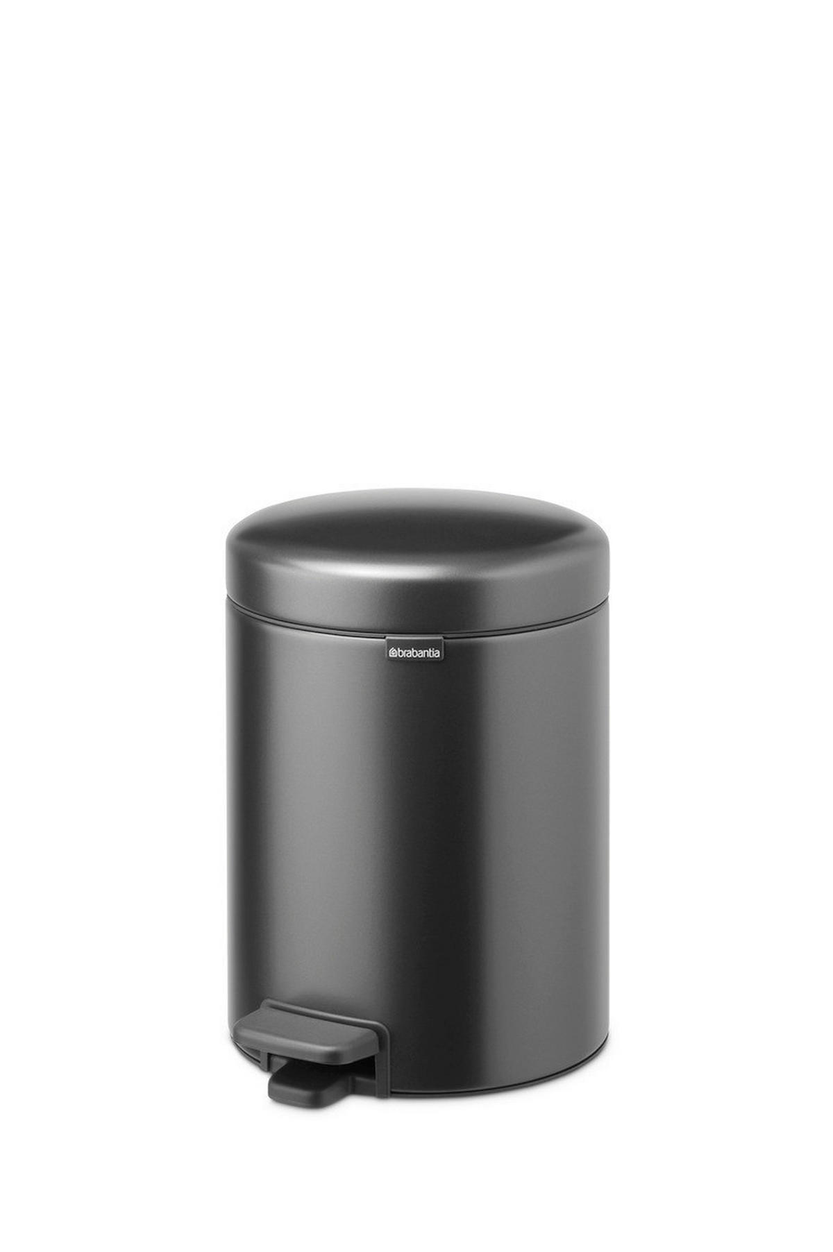 KOŠ S NOŽNOM PAPUČICOM  5 l  New Icon  - tamno siva/antracit, Basics, metal/plastika (20.5/29.1/27.2cm) - Brabantia