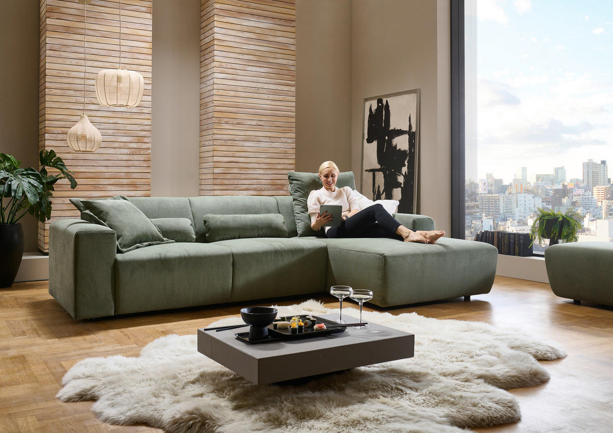 ECKSOFA in Feincord Waldgrün  301/177 cm  - Waldgrün/Schwarz, Design, Kunststoff/Textil (301/177cm) - Beldomo Style