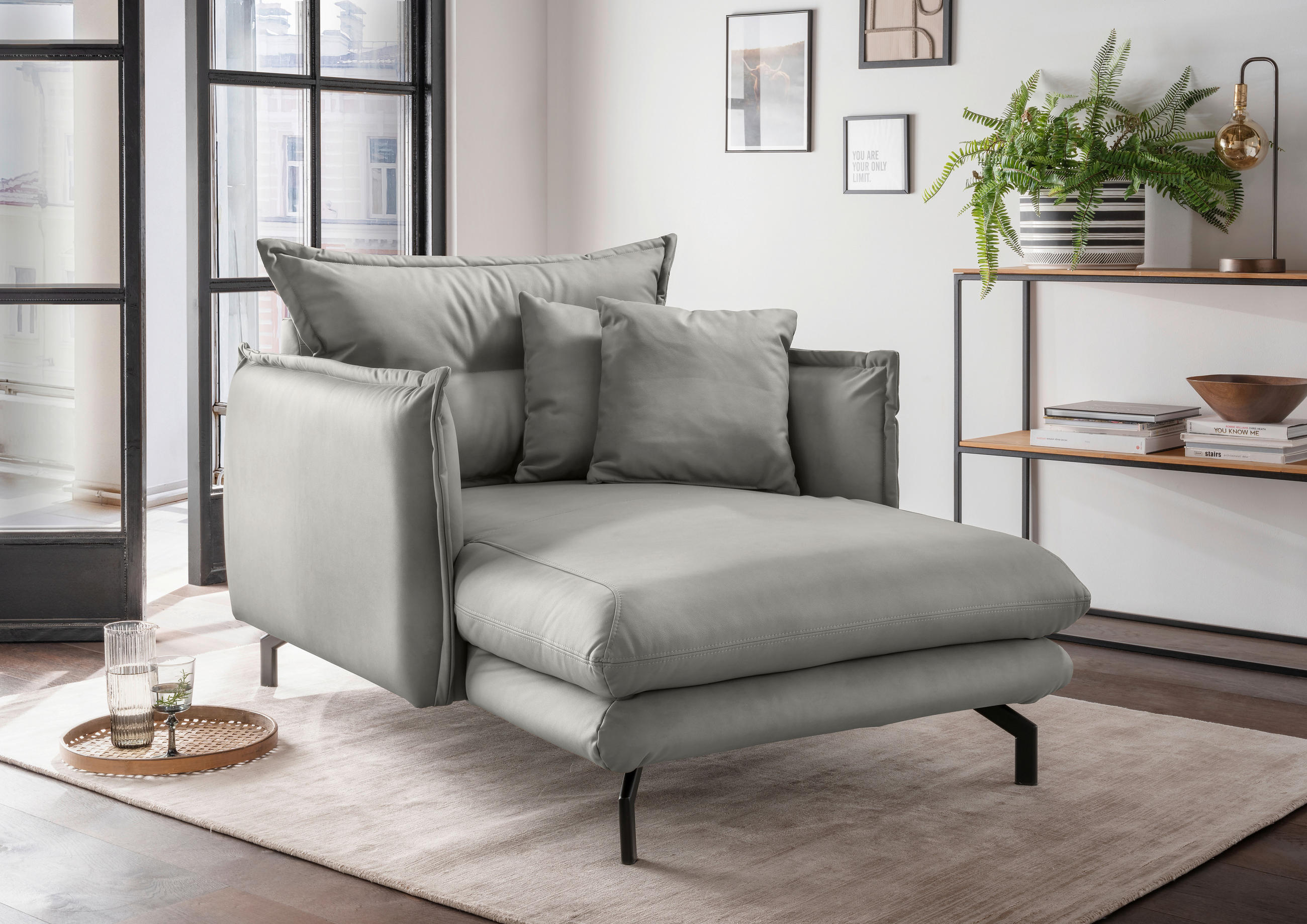 XXL-SESSEL in Lederlook Grau  - Schwarz/Grau, Modern, Textil/Metall (111/101/167cm) - Livetastic