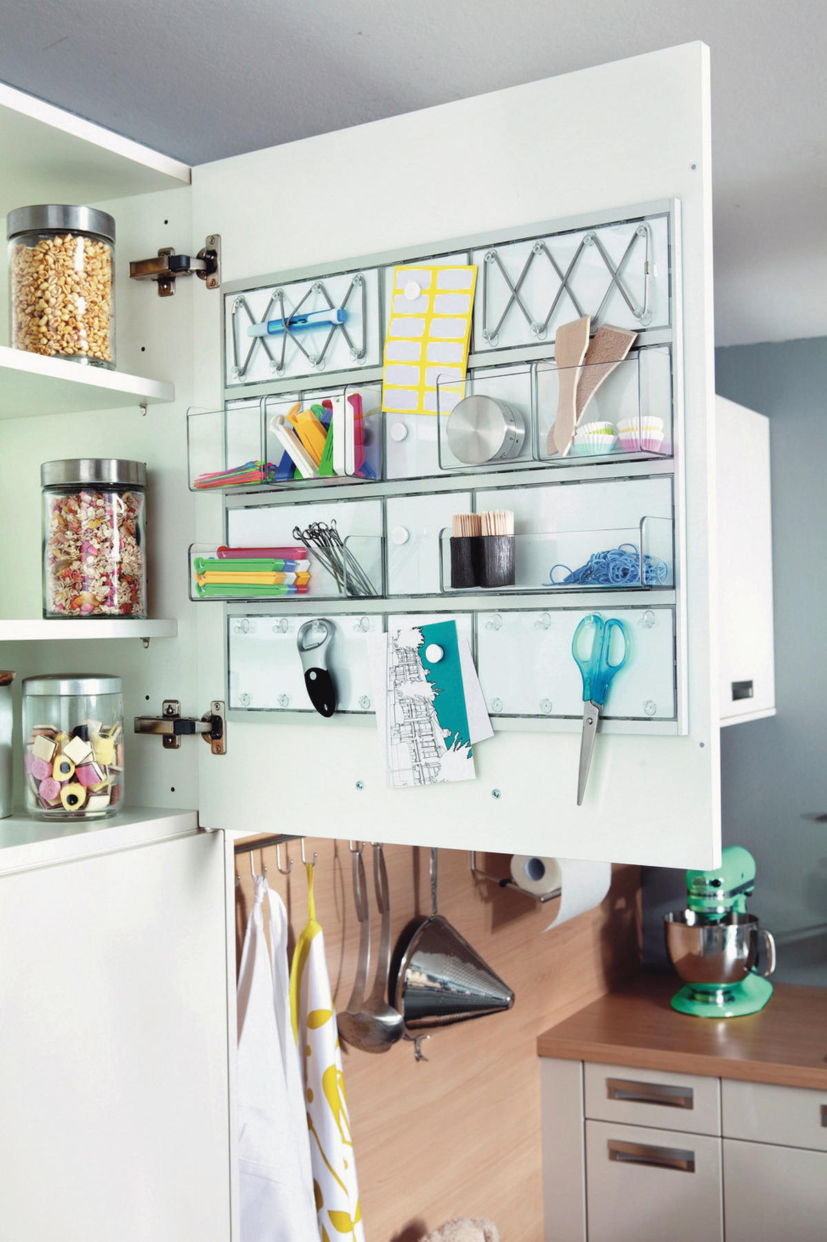 EINBAUKÜCHE   - Design, Holzwerkstoff - Novel