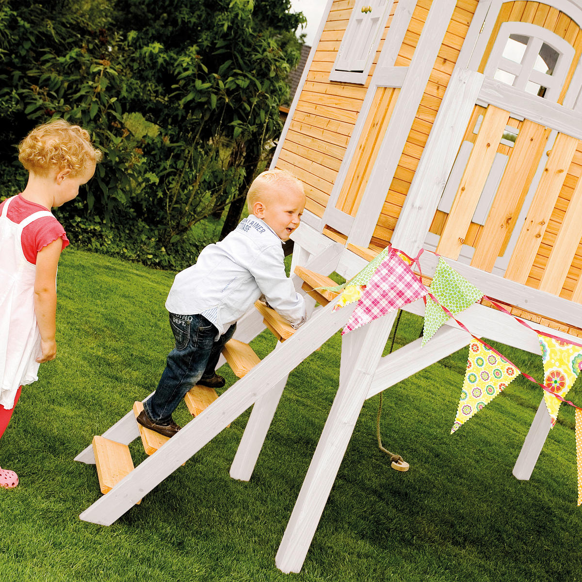 SPIELHAUS 380/274/212 cm  - Braun/Weiß, KONVENTIONELL, Holz/Kunststoff (380/274/212cm) - Ambia Garden