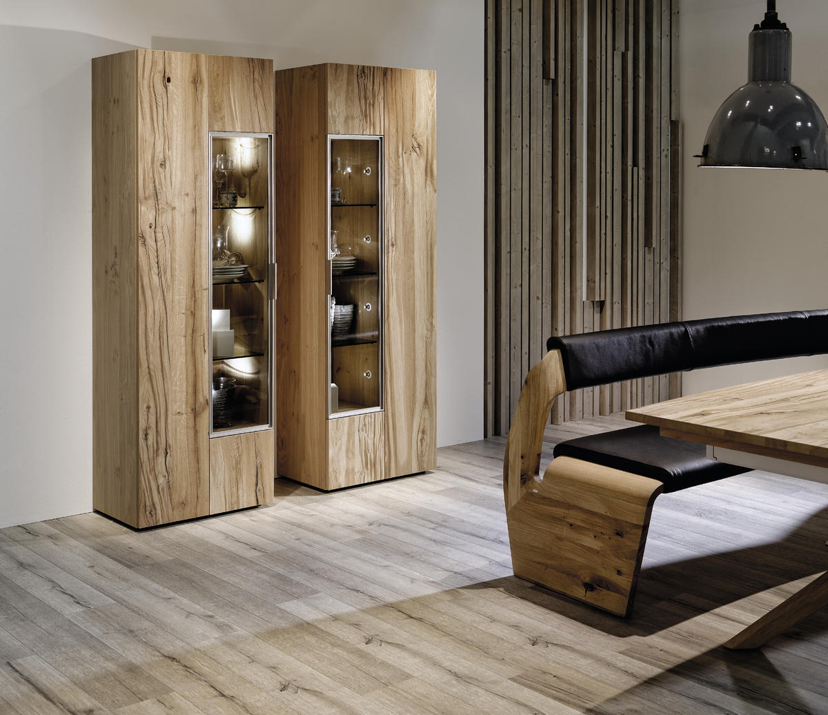 VITRINE in furniert, mehrschichtige Massivholzplatte (Tischlerplatte) Altholz, Eiche Eichefarben  - Eichefarben/Silberfarben, Design, Glas/Holz (64/194/42cm) - Voglauer