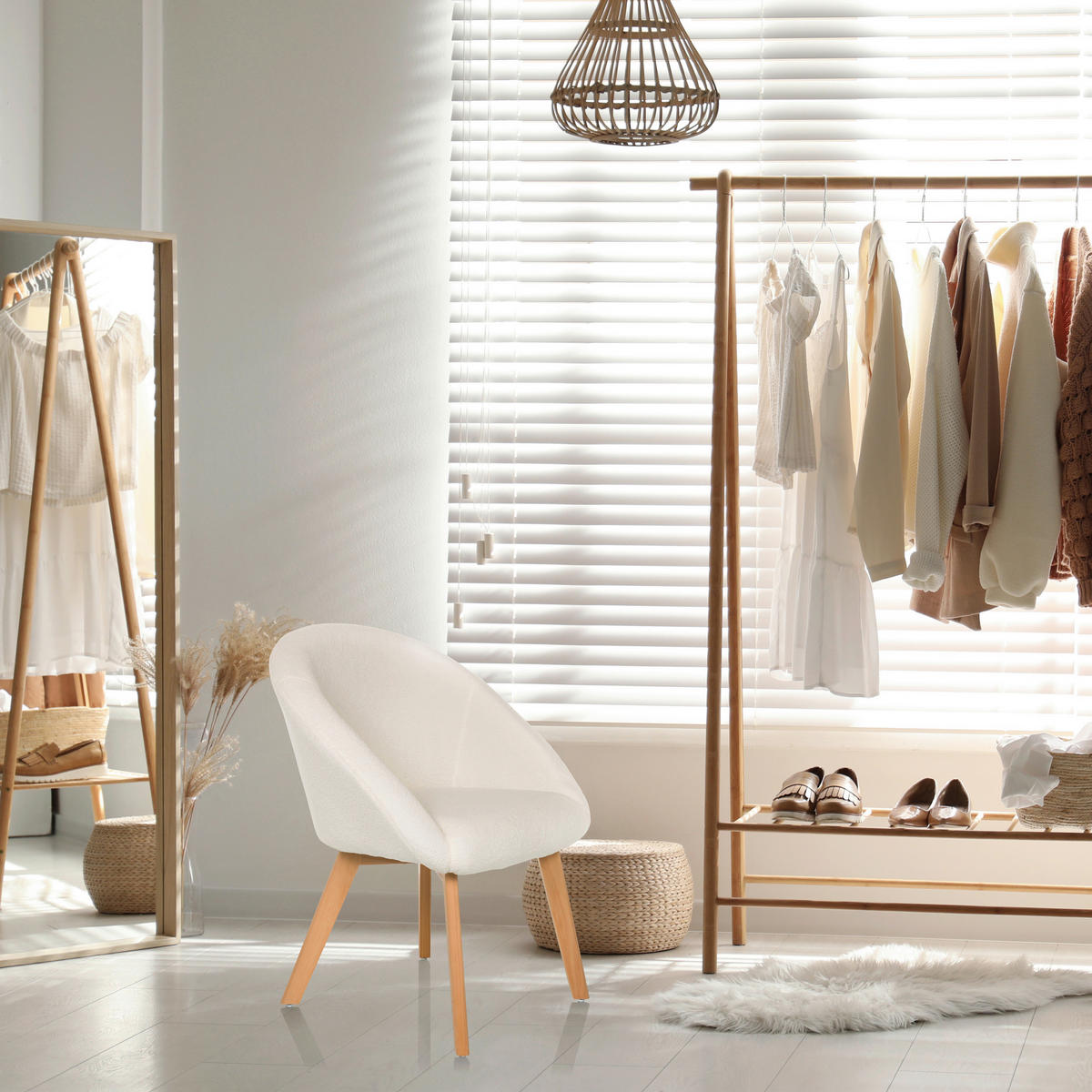 ARMLEHNSTUHL  in Bouclé  - Buchefarben/Weiß, MODERN, Holz/Textil (68/85/62cm) - MID.YOU