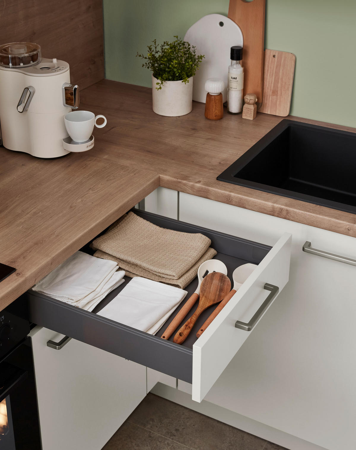 ECKKÜCHE 225/245 cm  in Eichefarben, Magnolie  - Edelstahlfarben/Eichefarben, Design, Holzwerkstoff/Metall (225/245cm) - Celina