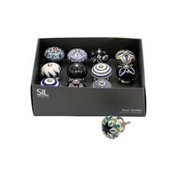 DEKORAČNÍ ÚCHYTKA NÁBYTKU - Basics, kov