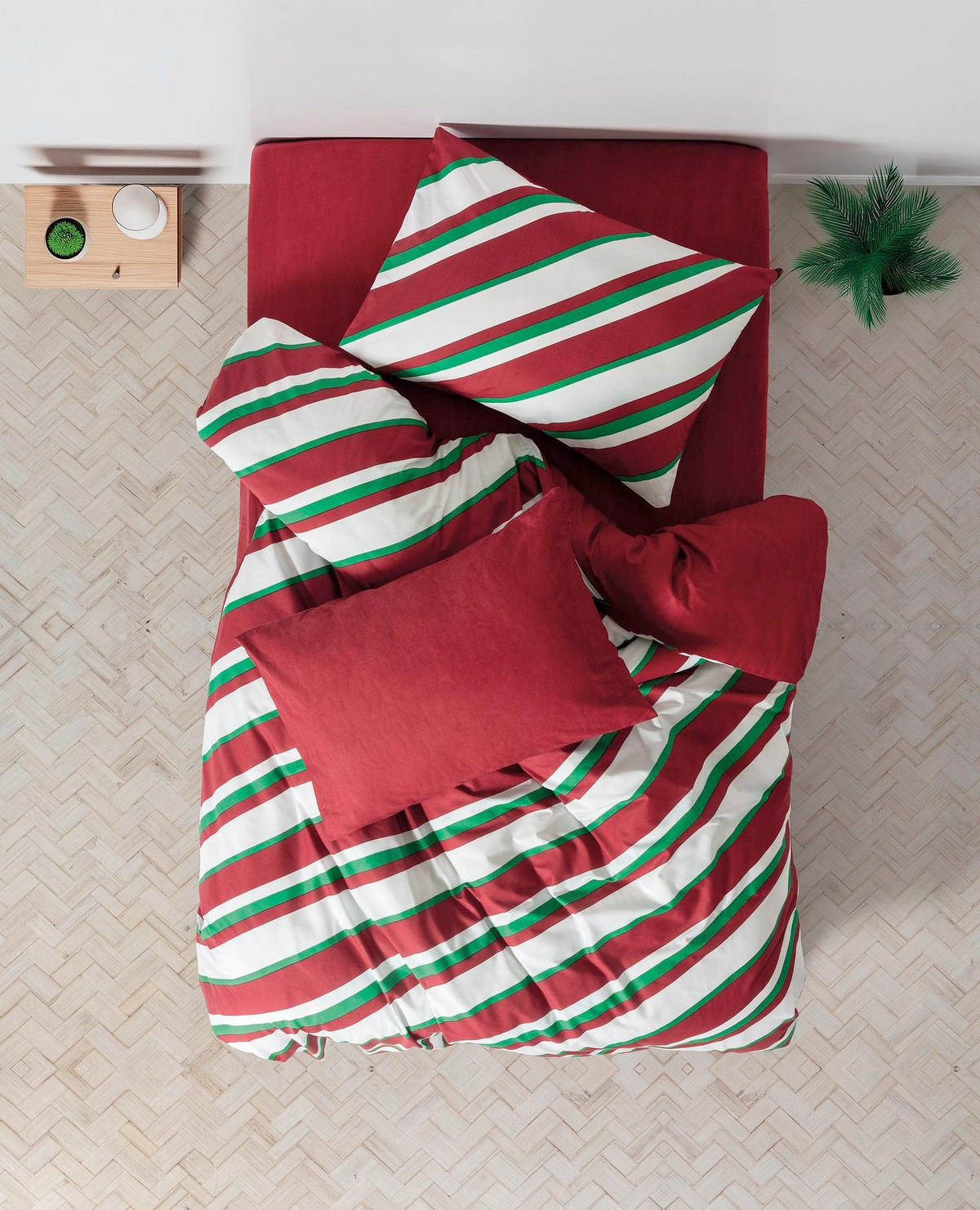 BETTWÄSCHE 2-teilig Merry - Red 135/200 cm  - Multicolor, Basics, Textil (135/200cm) - X-Mas