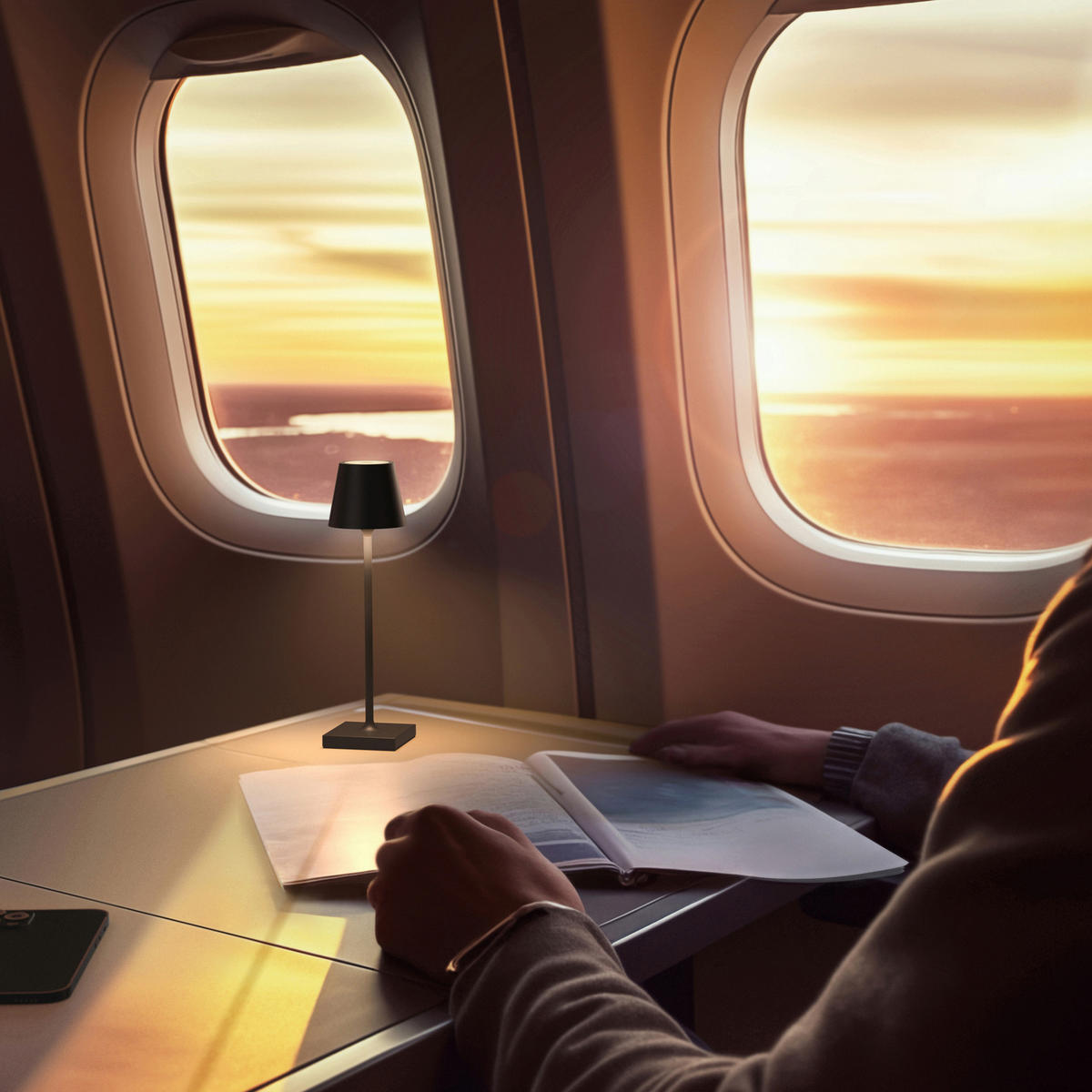 AKKU-TISCHLEUCHTE Nuindie 5,6/5,6/21 cm   - Schwarz, Basics, Metall (5,6/5,6/21cm)