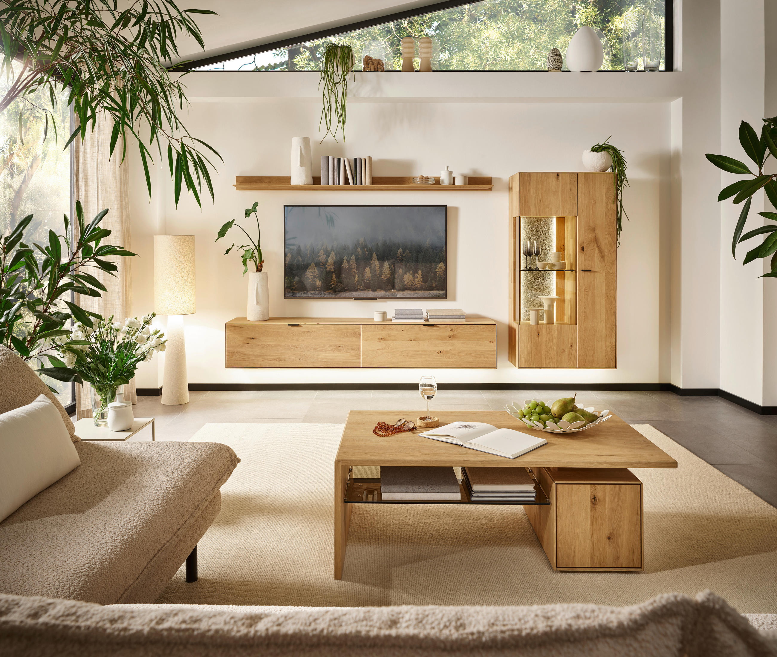 WOHNWAND  in Wildeiche  303,8/184,6/37,1 cm  - Wildeiche/Schwarz, Natur, Glas/Holz (303,8/184,6/37,1cm) - Valnatura