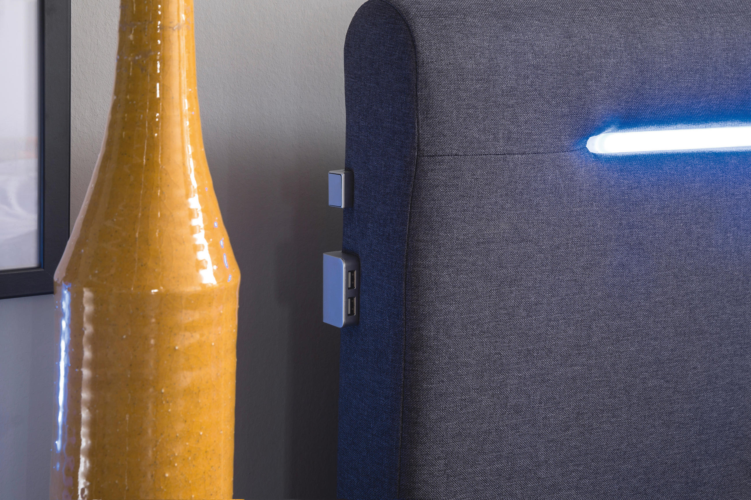 Thumbnail - Boxxx Boxspringbett, Anthrazit, Textil, H3, Höhe ca. 15 cm, 140x200 cm, Reach, Bettkasten, Beleuchtung, Topper durchgehe...