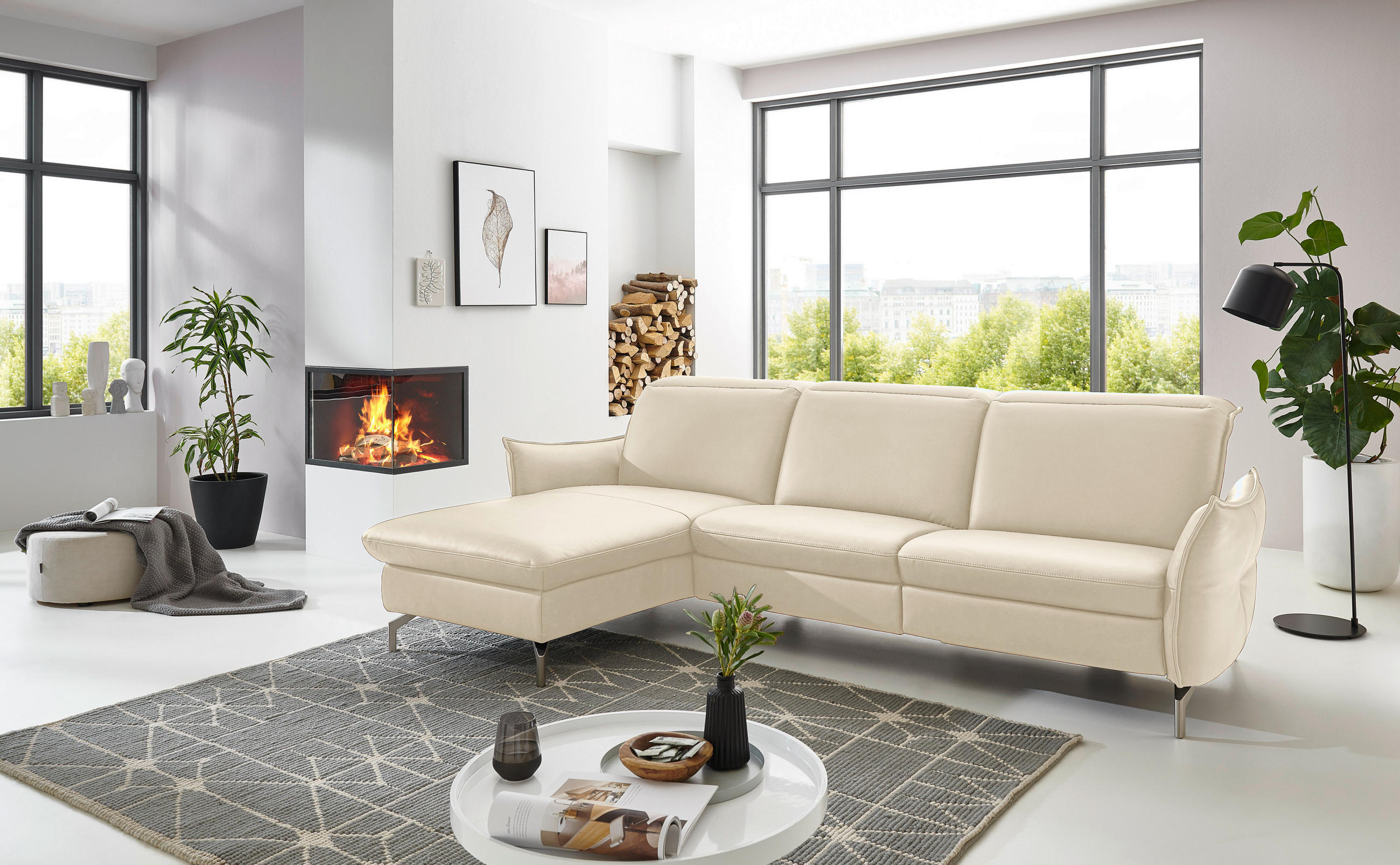 ECKSOFA in Lederlook (vegan) Ecru - Ecru/Nickelfarben, Modern, Textil/Metall (179/233cm) - Livetastic