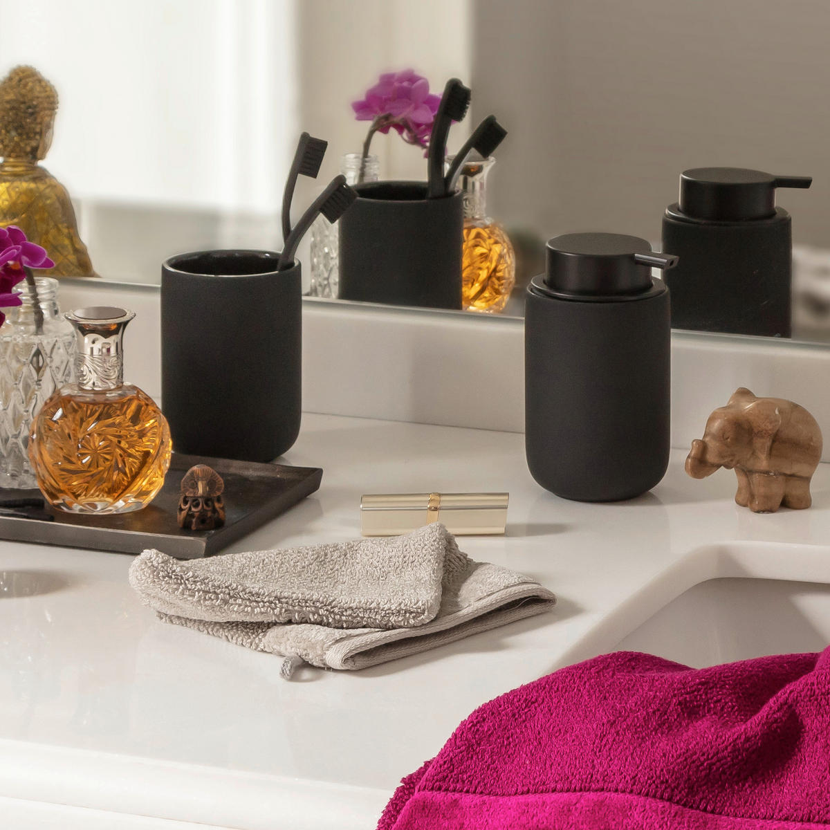 ZAHNBÜRSTENHALTER BLACK VELVET  - Schwarz, Basics, Keramik (8/8/10cm) - Moeve