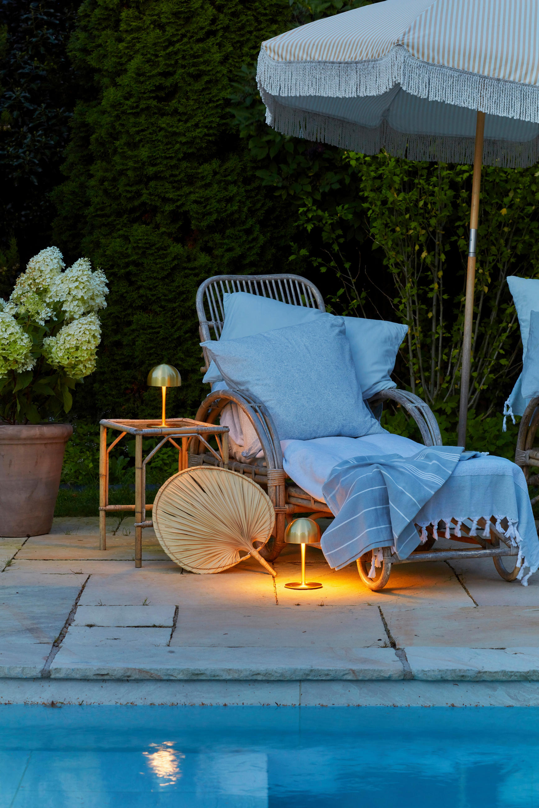 Thumbnail - Akku-Tischleuchte Living, Messing, Metall, Kugel,Kugel, 22 cm, Lampen & Leuchten, Innenbeleuchtung, Leuchten nach Räumen...