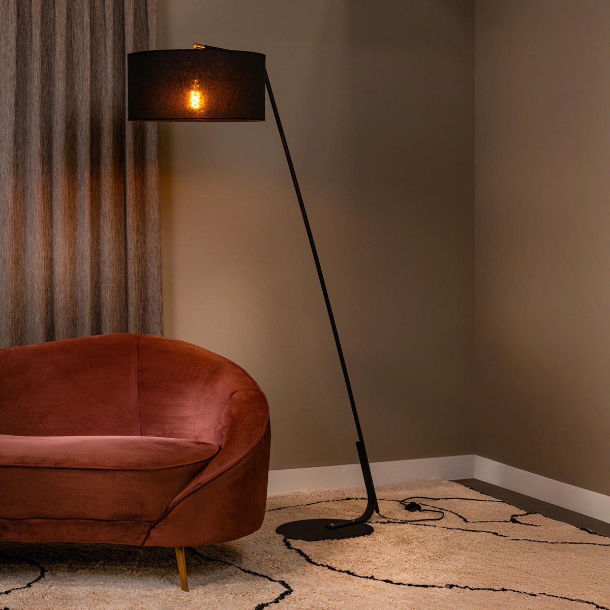 STOJEČA SVETILKA  KELSO   120.9/48/180 cm          - rjava, Design, kovina/tekstil (120.9/48/180cm)