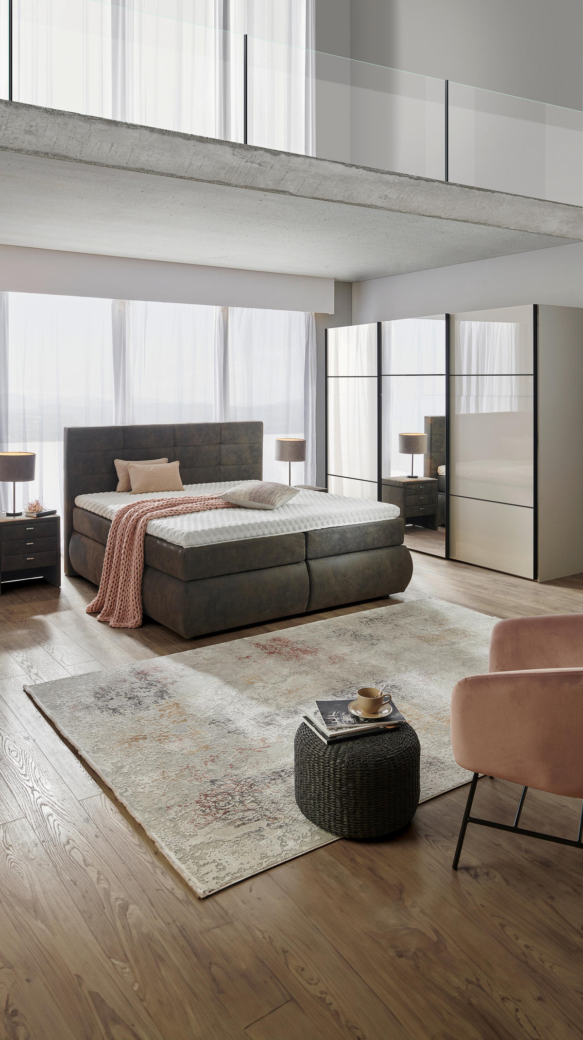 SCHWEBETÜRENSCHRANK  in Champagner  - Champagner/Schwarz, KONVENTIONELL, Glas/Holzwerkstoff (271/223/68cm) - Novel