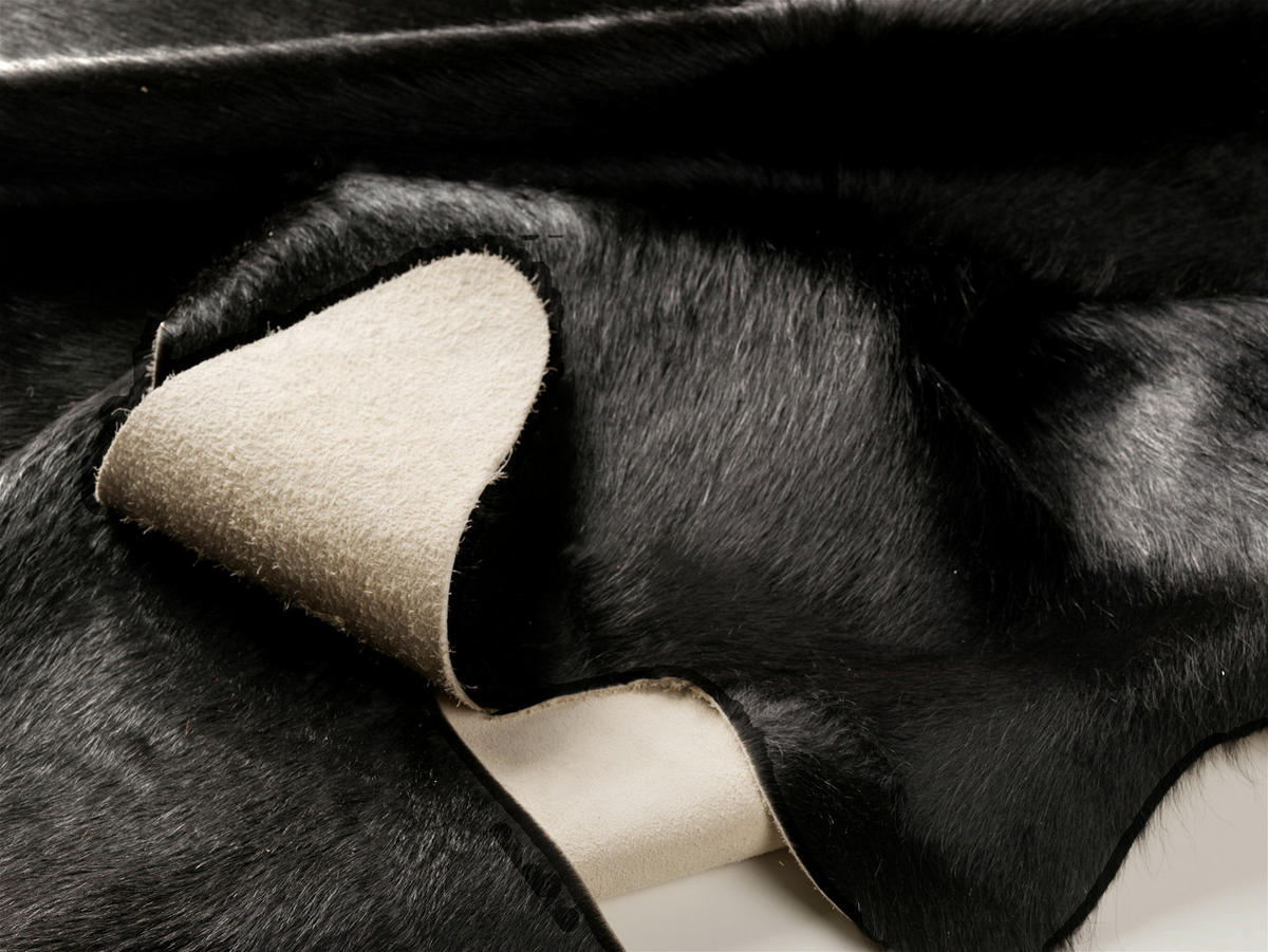 RINDERFELL 160/200 cm Rinderfell  - Schwarz, LIFESTYLE, Leder/Fell (160/200cm) - Linea Natura