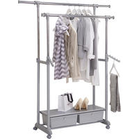 POJAZDNÝ STOJAN NA ODEVY - sivá/chrómová, Design, kov/plast (92-143/116-176/44cm) - Carryhome