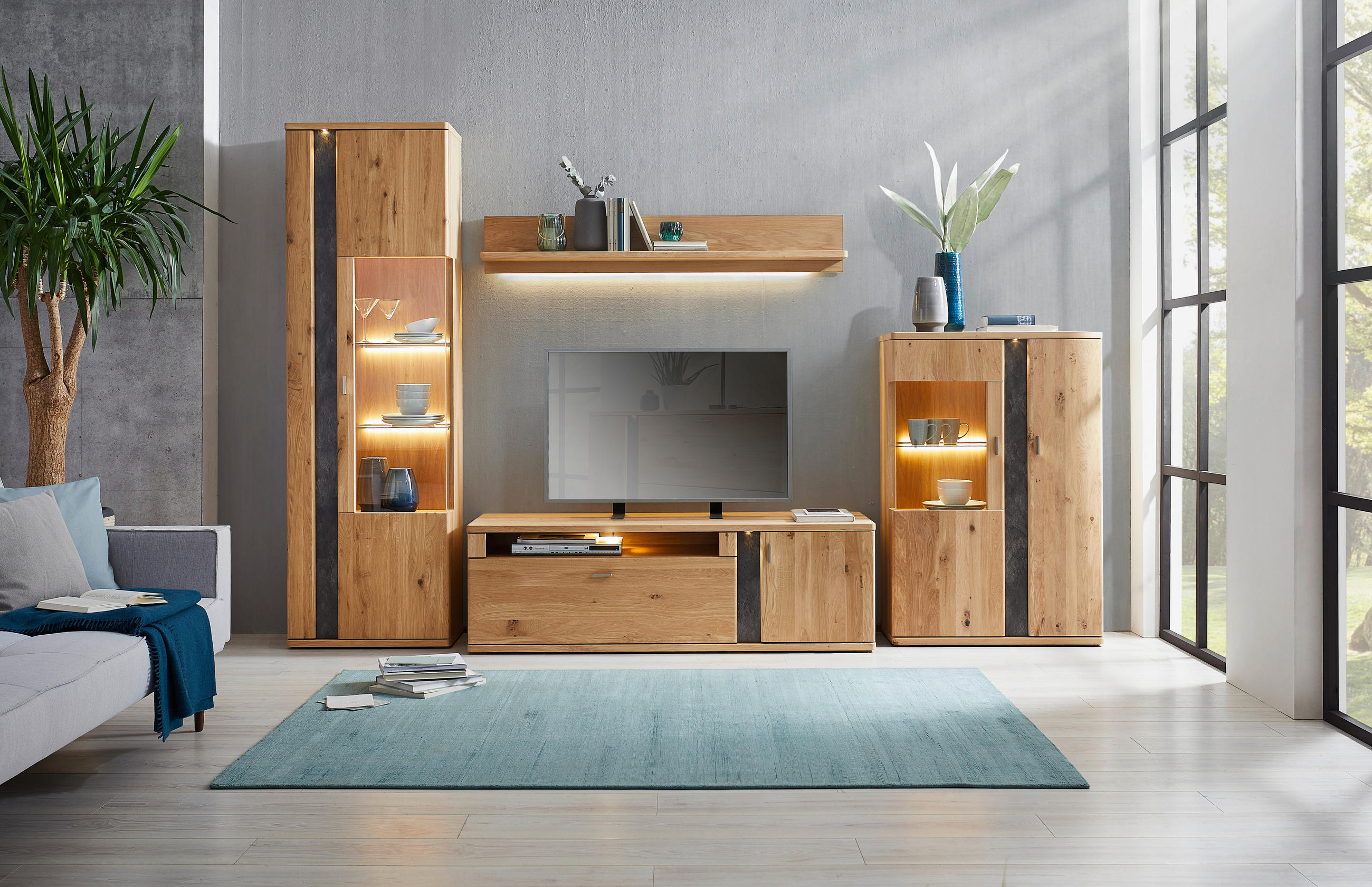 WOHNWAND Turego  in Eichefarben  327,4/208,6/50,2 cm  - Eichefarben/Silberfarben, KONVENTIONELL, Glas/Holz (327,4/208,6/50,2cm) - Voleo
