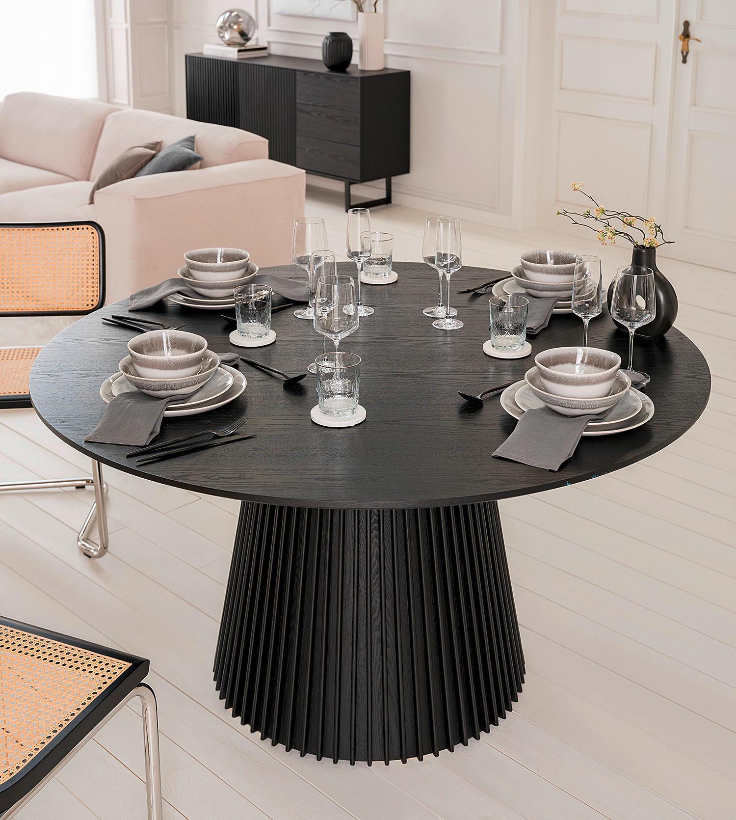 MATBORD i trä, trämaterial 140/140/75 cm   - svart, Modern, trämaterial/trä (140/140/75cm) - home24