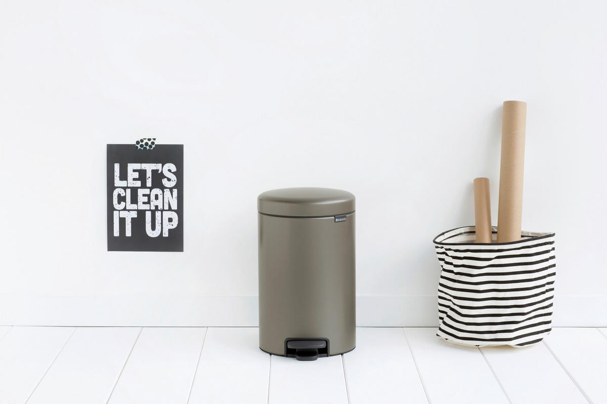 BILLENŐFEDELES SZEMETESVÖDÖR 12 l  - fekete/platinaszürke, Basics, műanyag/fém (12l) - Brabantia