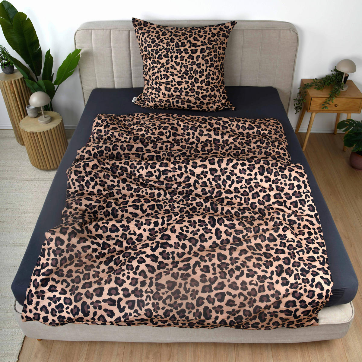 BETTWÄSCHE 2-teilig Wild Flowers Leopard Bettwäsche Renforcé 135/200 cm  - Schwarz/Braun, Design, Textil (135/200cm) - Herding