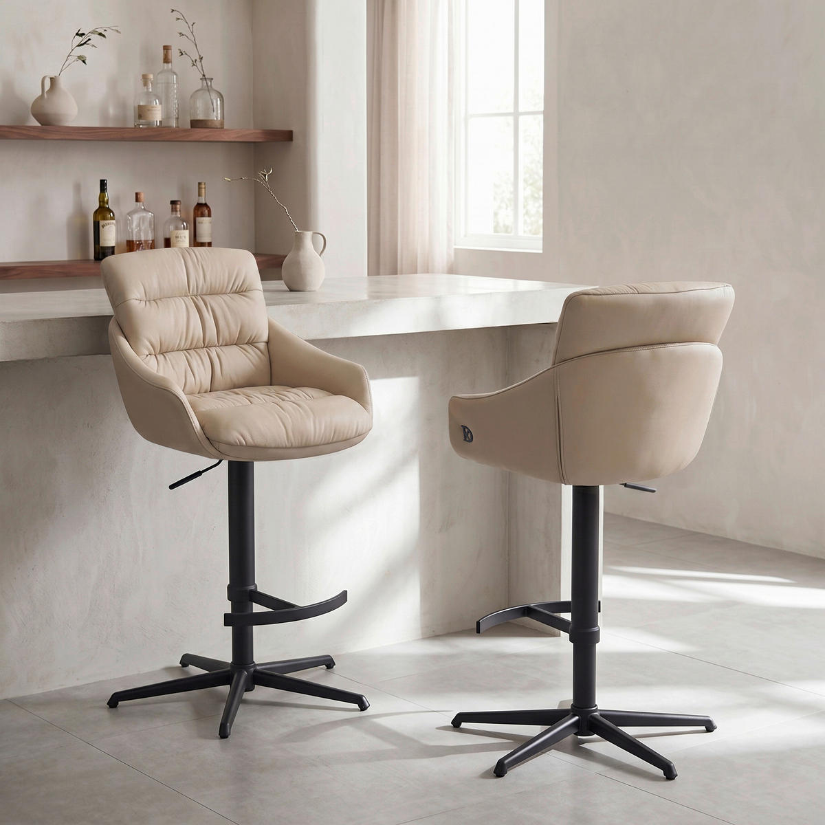 BARHOCKER Webstoff Echtleder Beige Stahl Sitzfläche 360° drehbar, inklusive Armlehnen, automatische Rückholfunktion  - Beige/Schwarz, Design, Leder/Textil (58/103-120/61cm) - Dieter Knoll