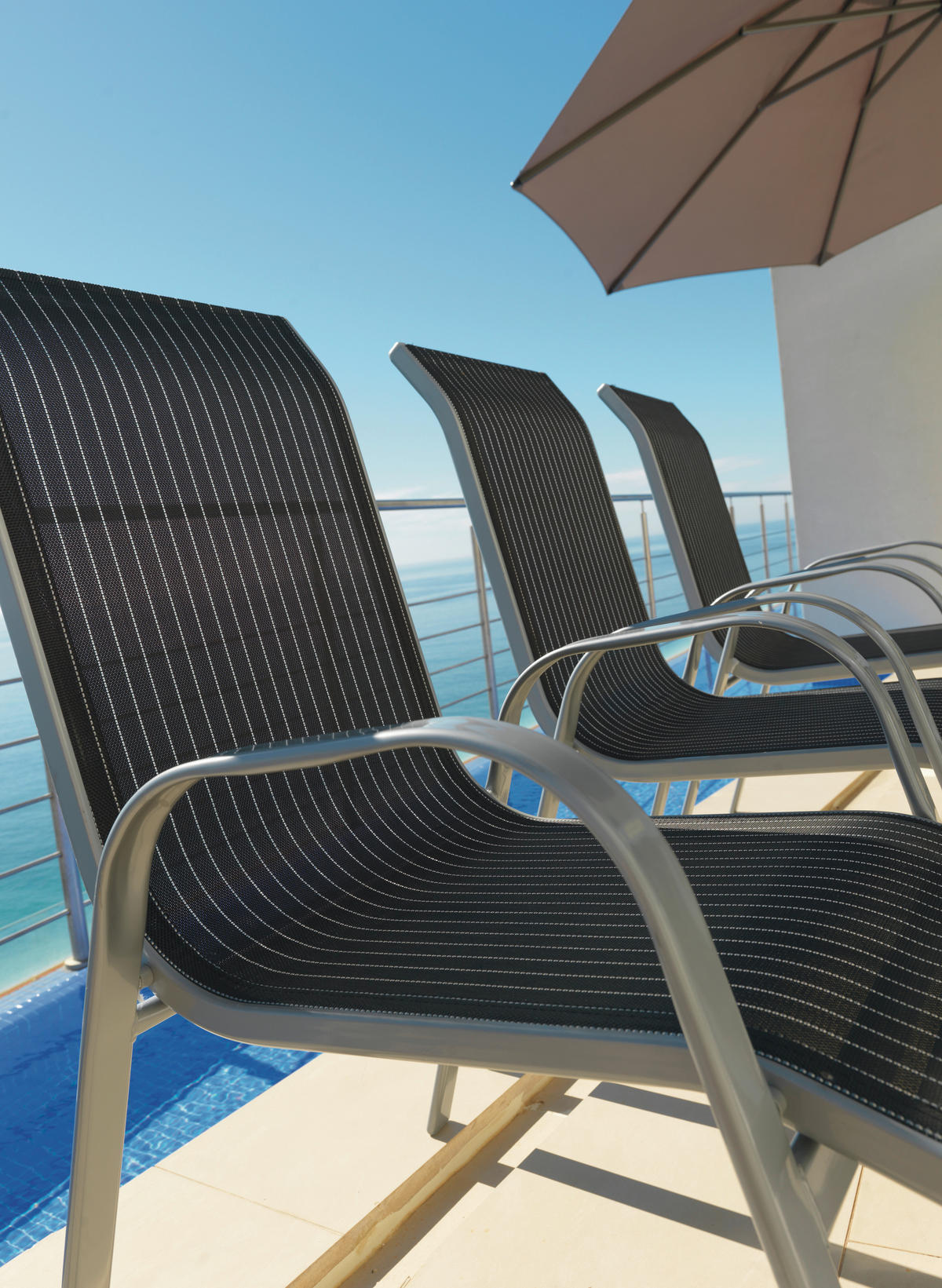 BAŠTENSKA STOLICA SLOŽIVA - bela/srebrna, Osnovno, metal/tekstil (55/96/76cm) - Ambia Garden