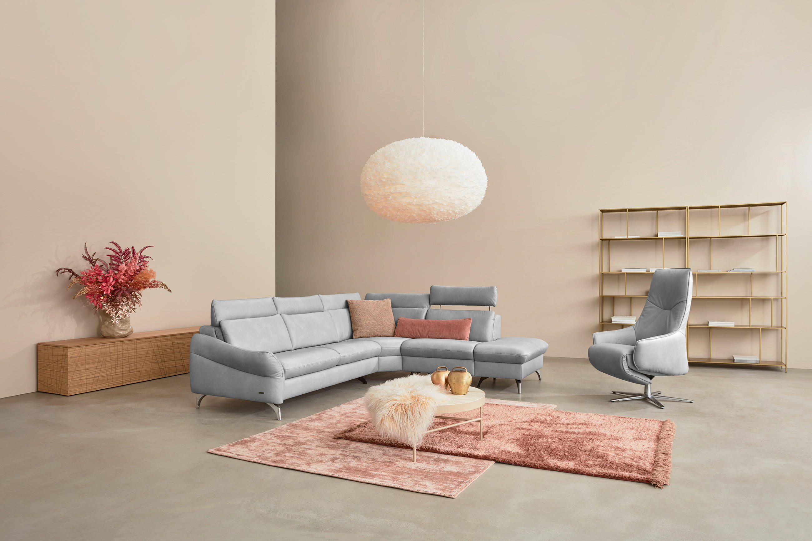 ECKSOFA in Echtleder Hellgrau  - Edelstahlfarben/Hellgrau, Konventionell, Leder/Metall (296/242cm) - Himolla Komfortklass