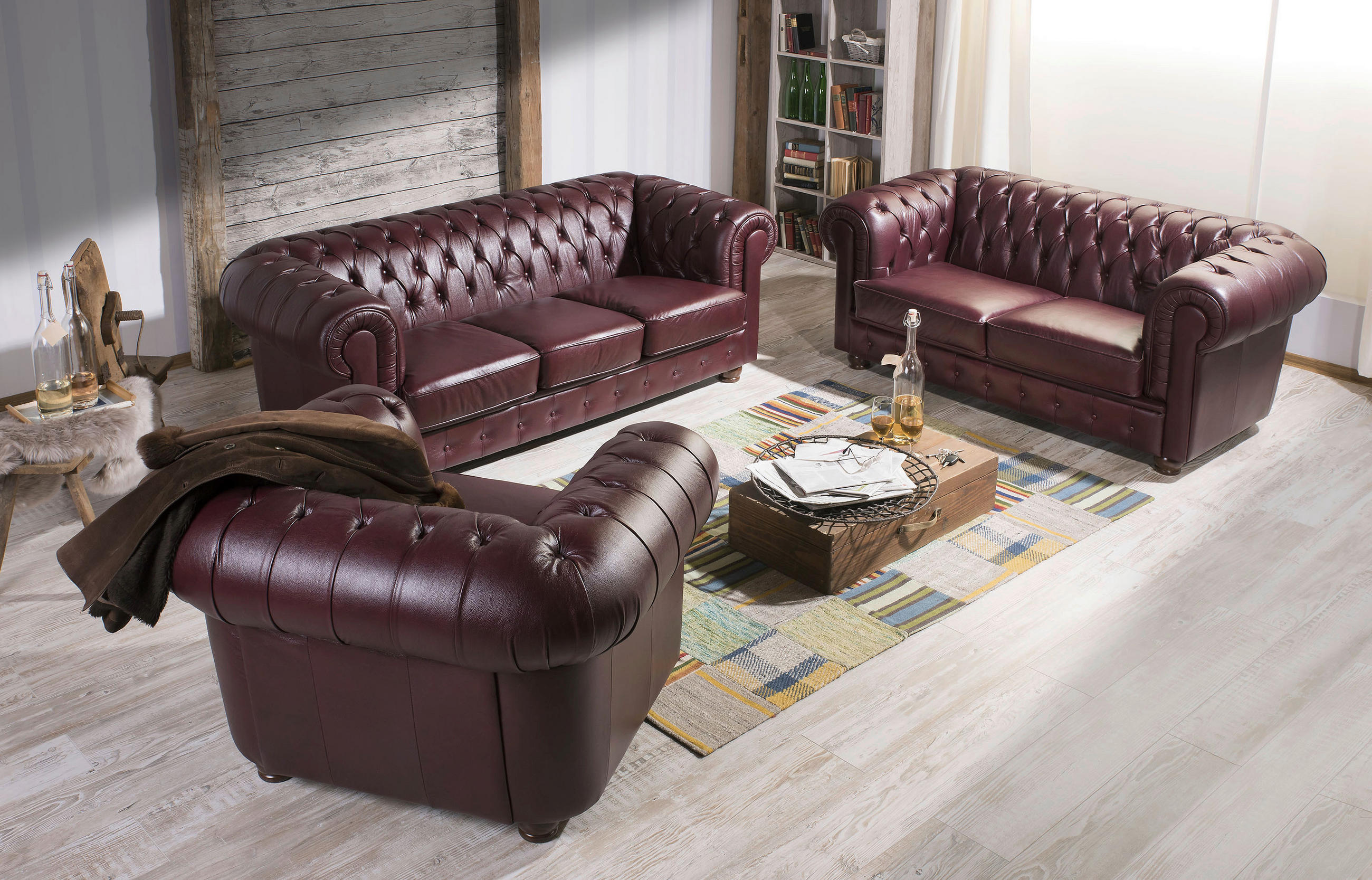 CHESTERFIELD-DREISITZER-SOFA Rot Echtleder  - Rot/Nussbaumfarben, Design, Leder/Holz (200/76/98cm) - Max Winzer