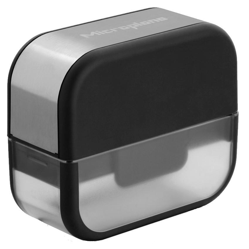 REZAČ ČEŠNJAKA  - prozirno/crna, Basics, metal/plastika (7,8/9,1/4cm) - MICROPLANE